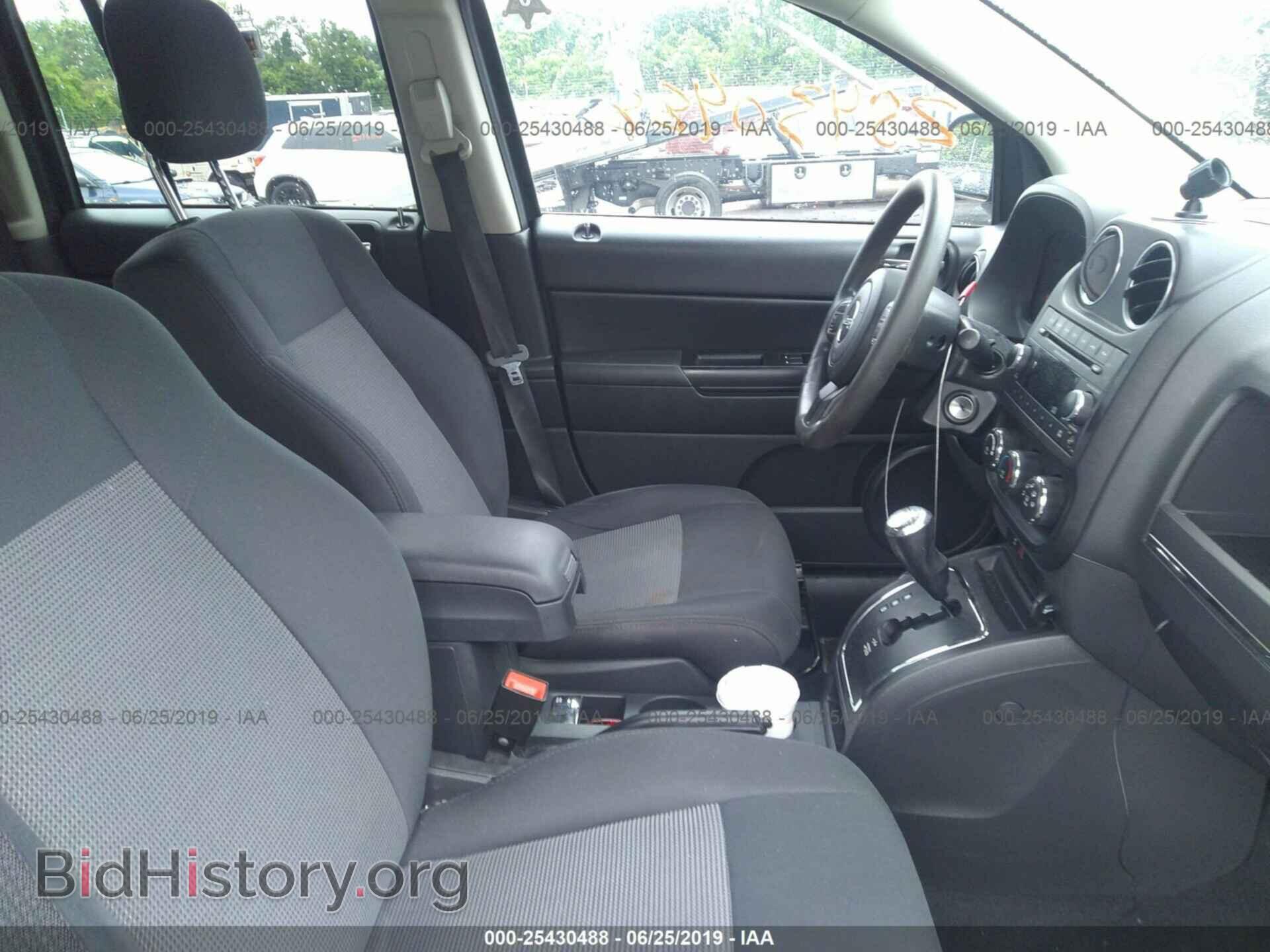 2012 JEEP COMPASS - VIN: 1C4NJDBB9CD588907 - Photo 5