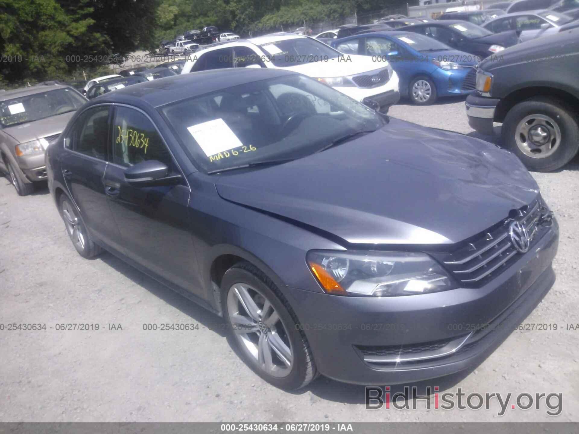 Photo 1VWBV7A34FC049072 - VOLKSWAGEN PASSAT 2015