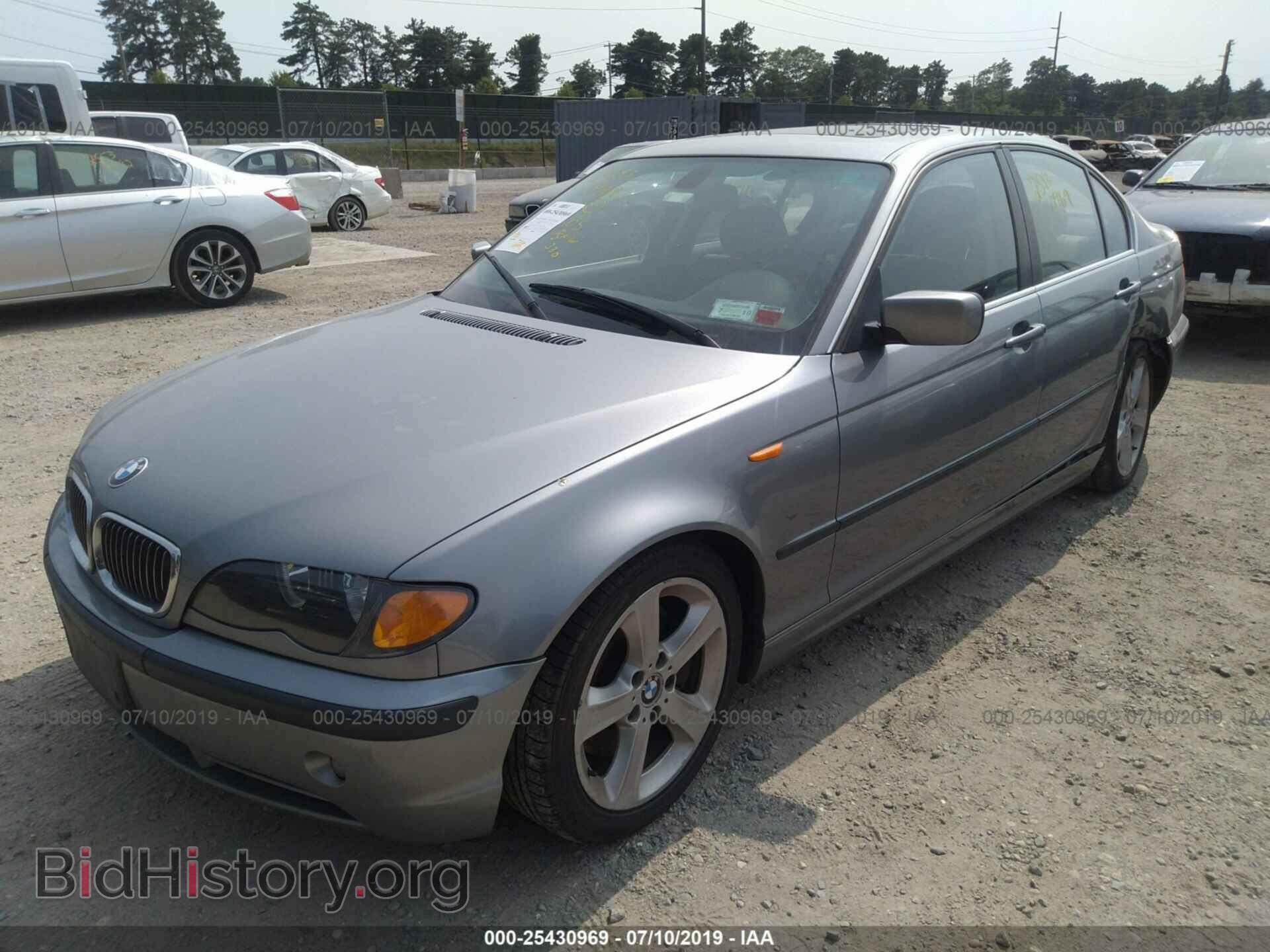 2005 BMW 330 - VIN: WBAEV53435KM42086 - Фото 2