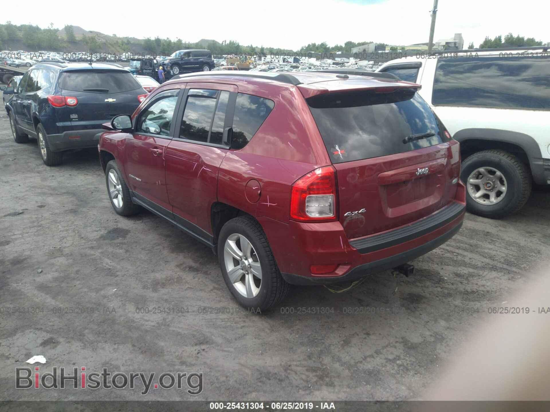 2012 JEEP COMPASS - VIN: 1C4NJDEBXCD563705 - Photo 3
