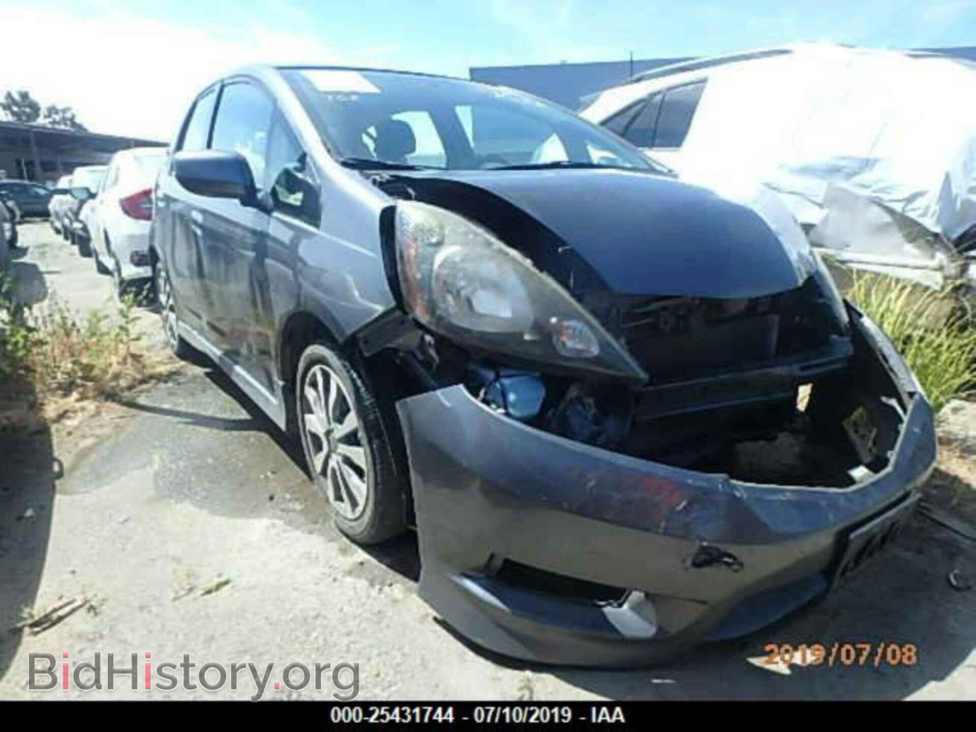 Фотография JHMGE8G54CS009226 - HONDA FIT 2012