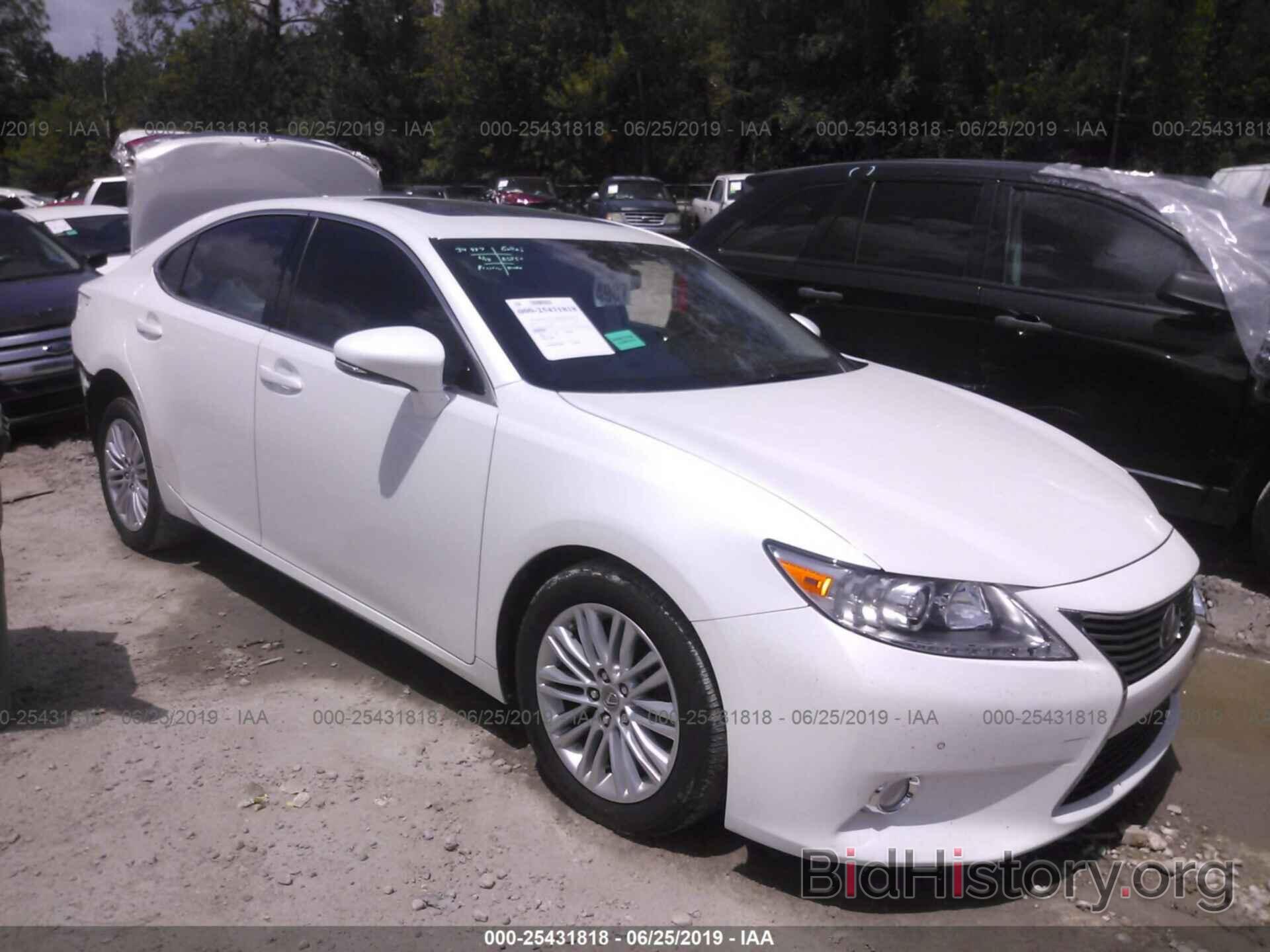 Photo JTHBK1GG3D2059824 - LEXUS ES 2013