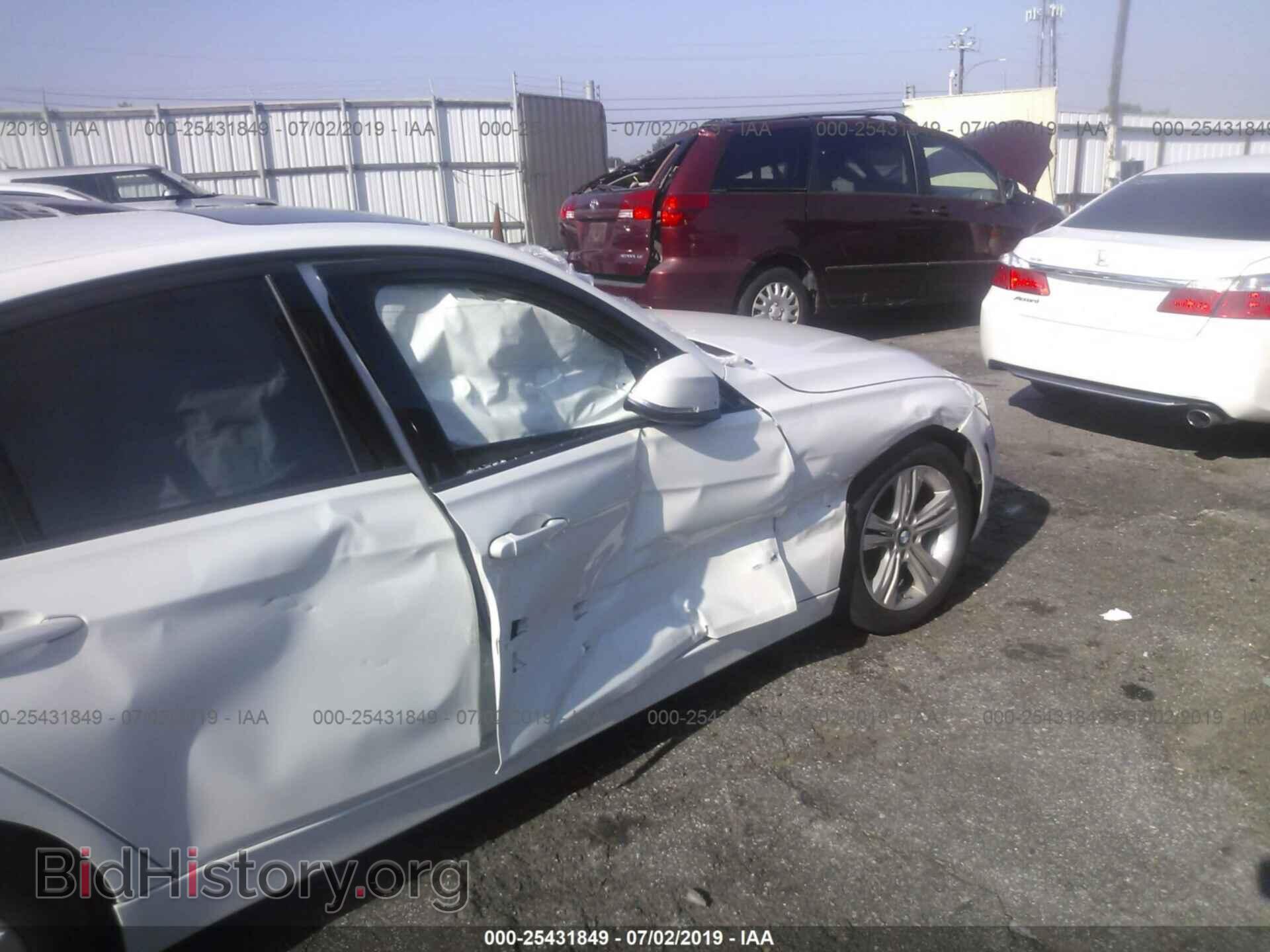 2016 BMW 328 - VIN: WBA8E9G50GNU30471 - Фото 6