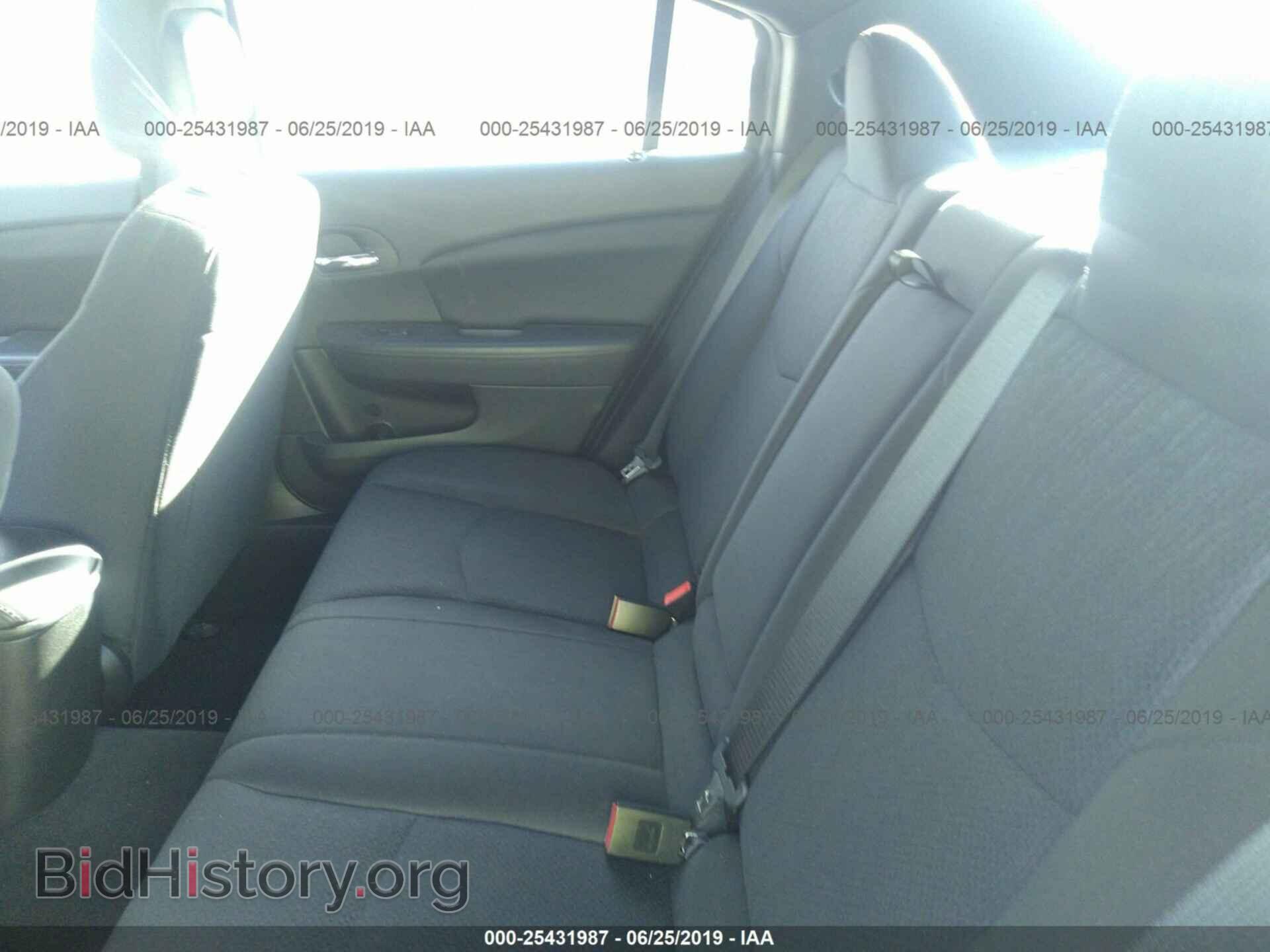 2014 CHRYSLER 200 - VIN: 1C3CCBABXEN208627 - Фото 8