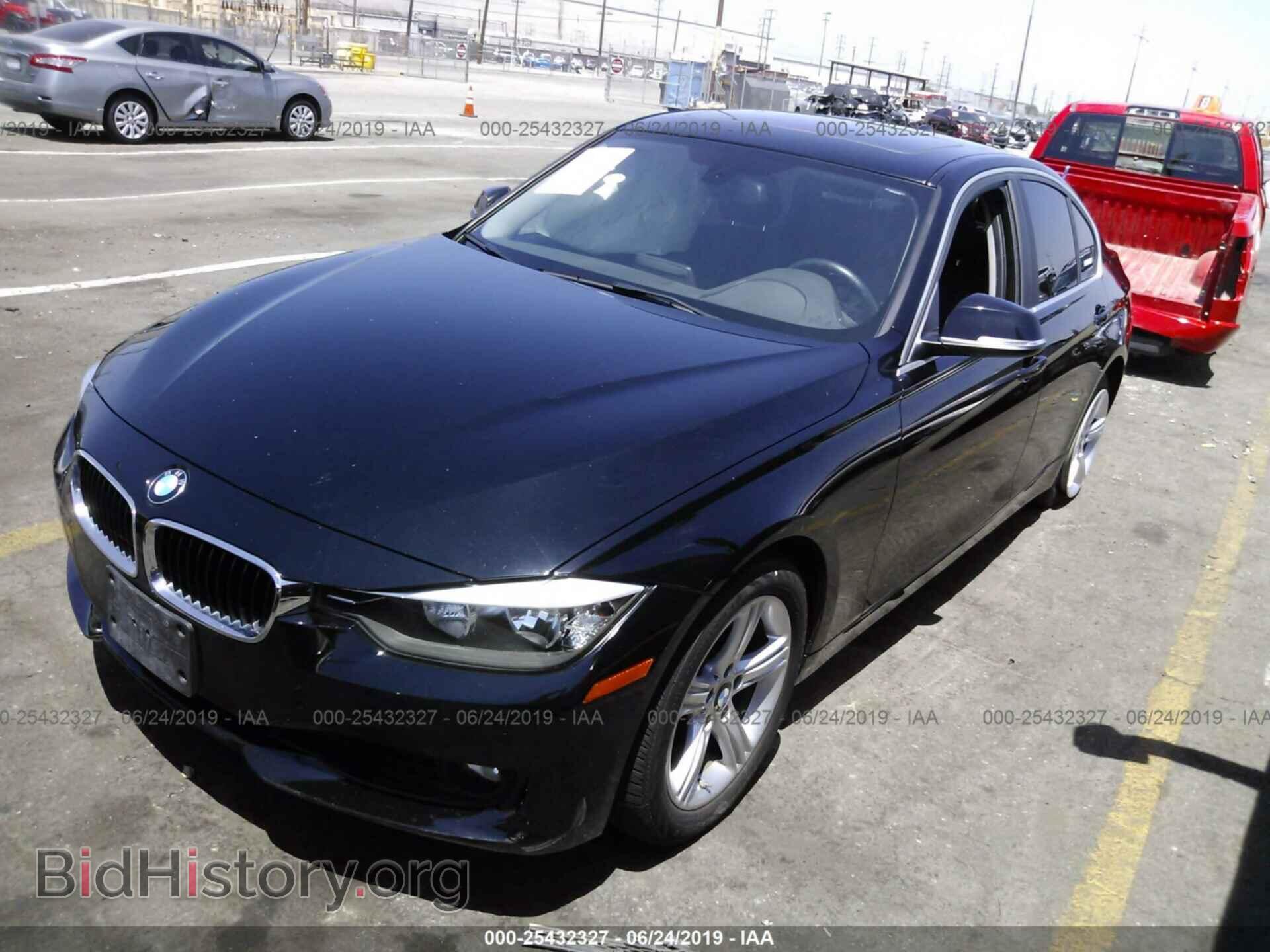 2015 BMW 328 - VIN: WBA3A5G55FNS82248 - Фото 2