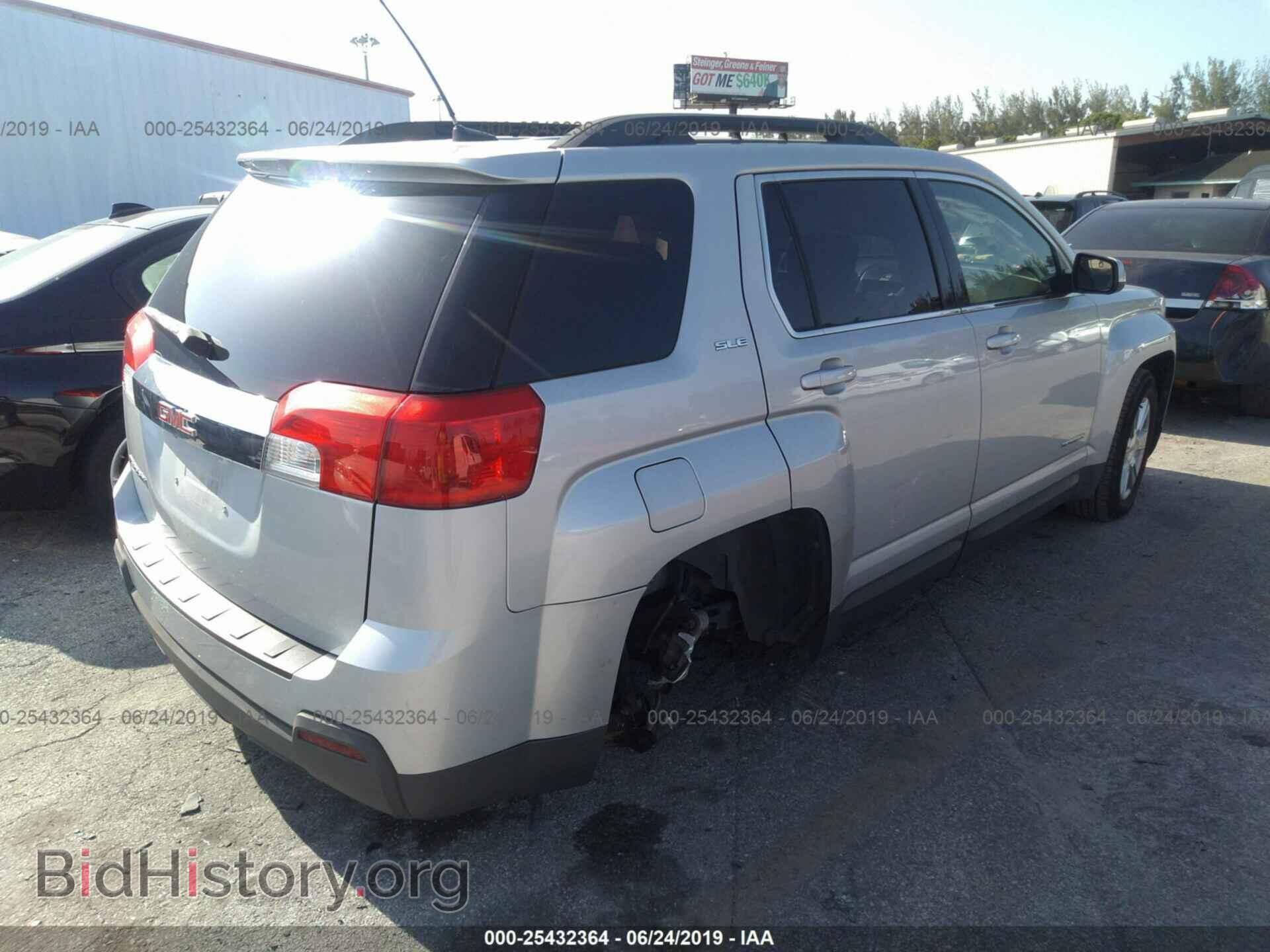 2011 GMC TERRAIN - VIN: 2CTALSECXB6218049 - Photo 4
