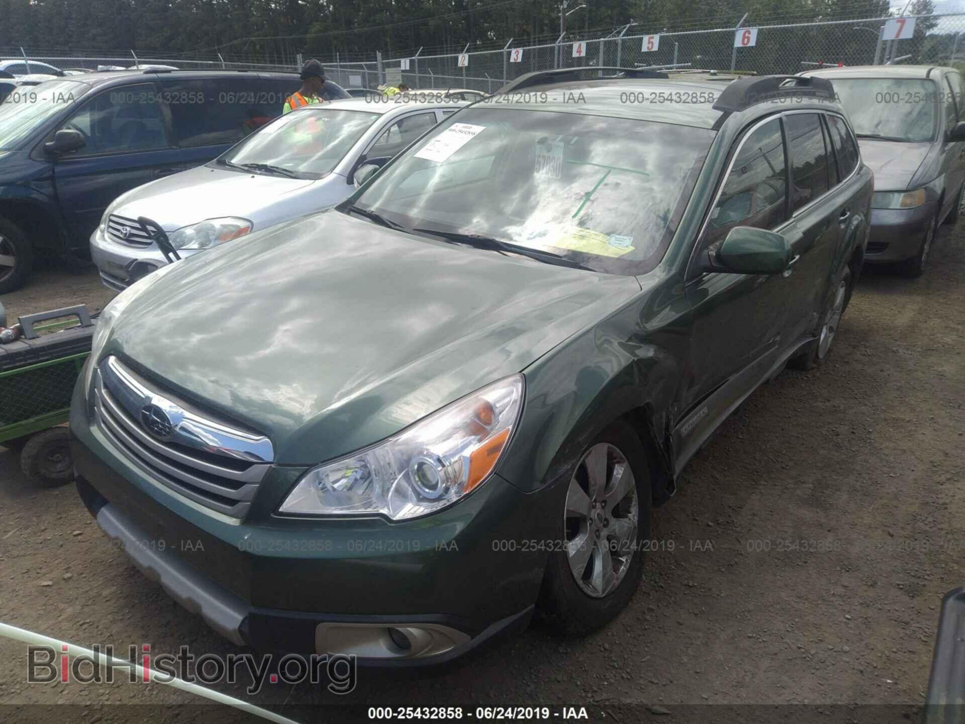 2012 SUBARU OUTBACK - VIN: 4S4BRBLC7C3289182 - Photo 2