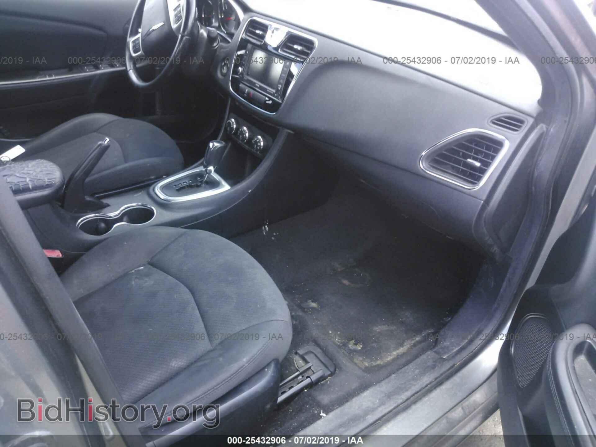 2012 CHRYSLER 200 - VIN: 1C3CCBBG2CN307255 - Photo 5