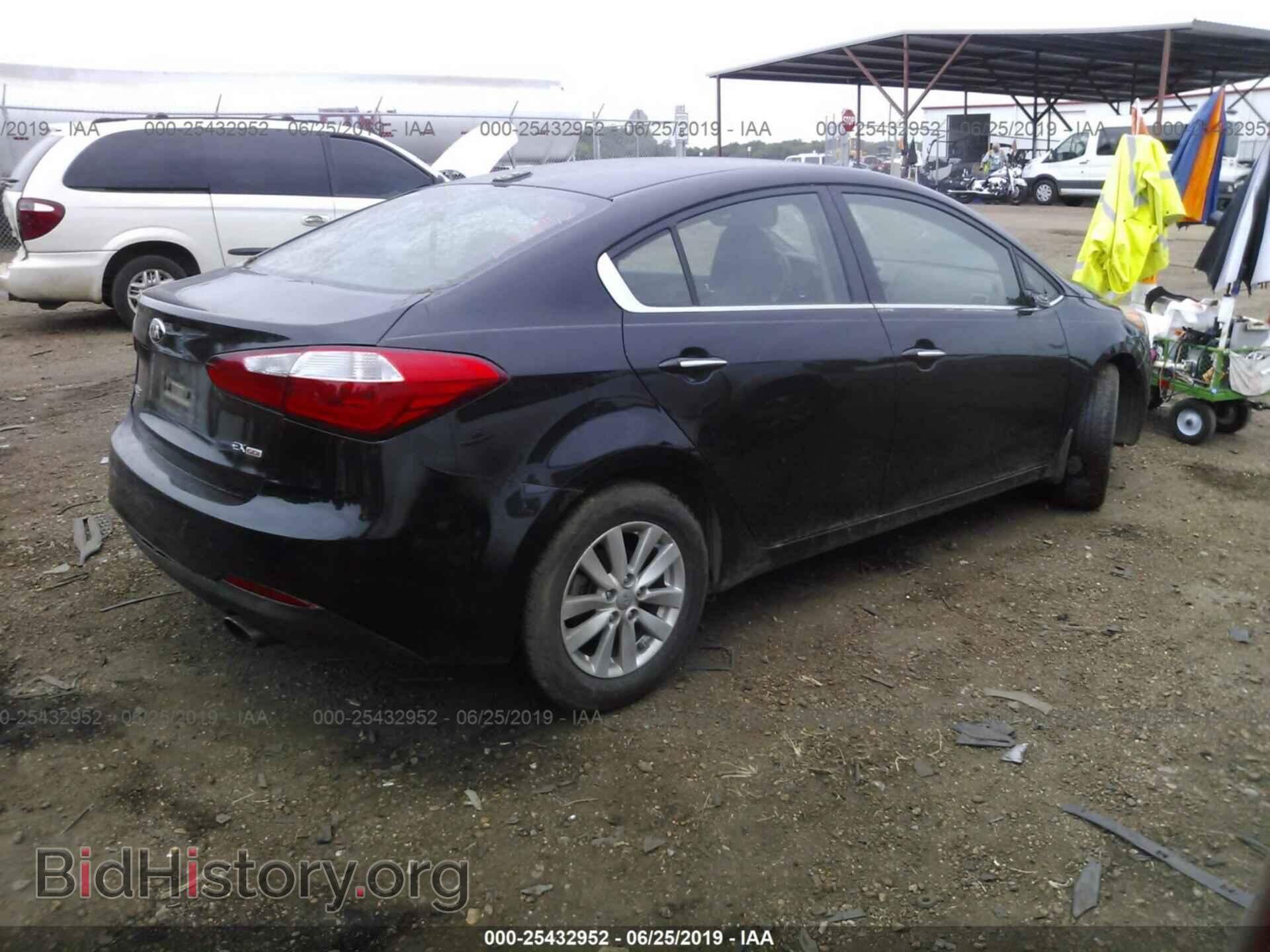 2014 KIA FORTE - VIN: KNAFX4A85E5049896 - Photo 4