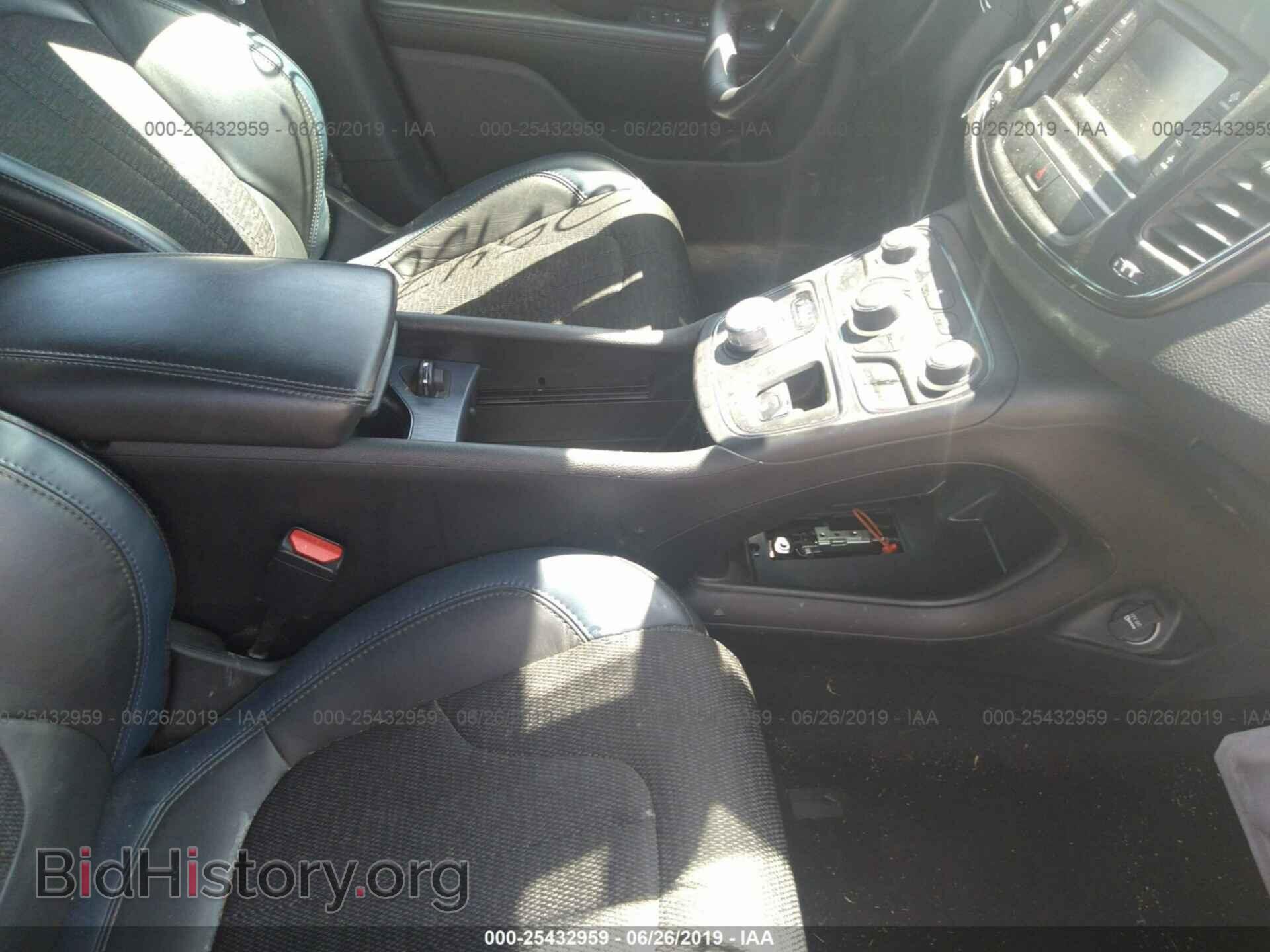 2016 CHRYSLER 200 - VIN: 1C3CCCDG9GN170677 - Photo 5