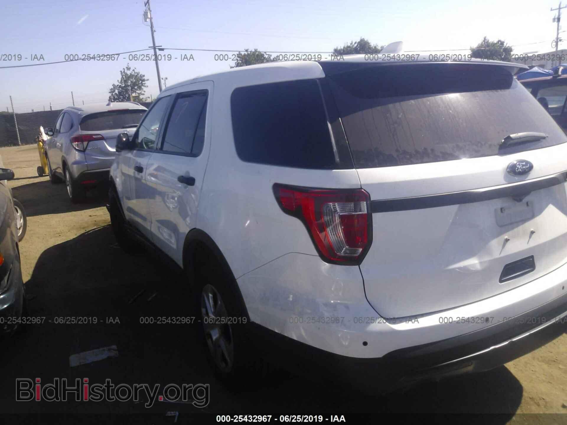 2016 FORD EXPLORER - VIN: 1FM5K8AR7GGB81803 - Photo 3