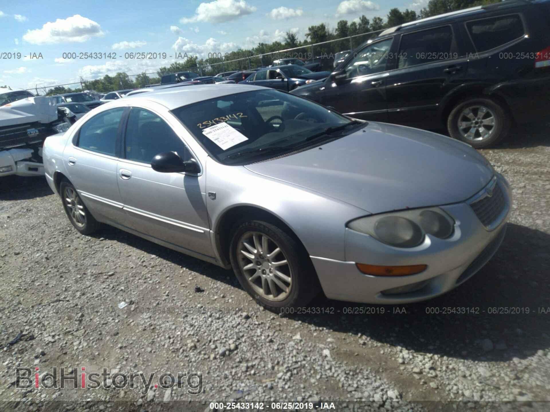 Photo 2C3HE66G94H688372 - CHRYSLER 300M 2004