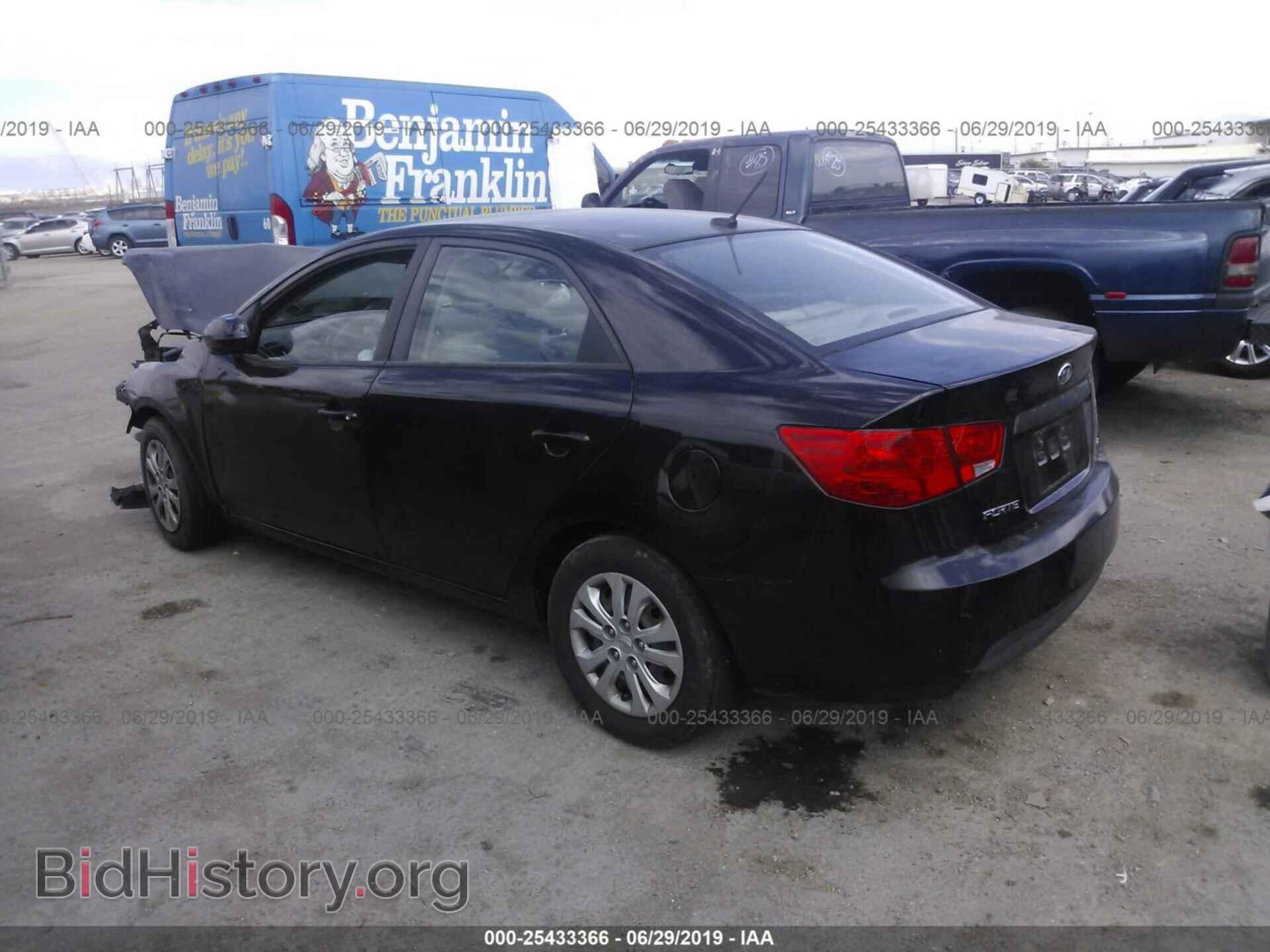 2013 KIA FORTE - VIN: KNAFU4A29D5741355 - Фото 3