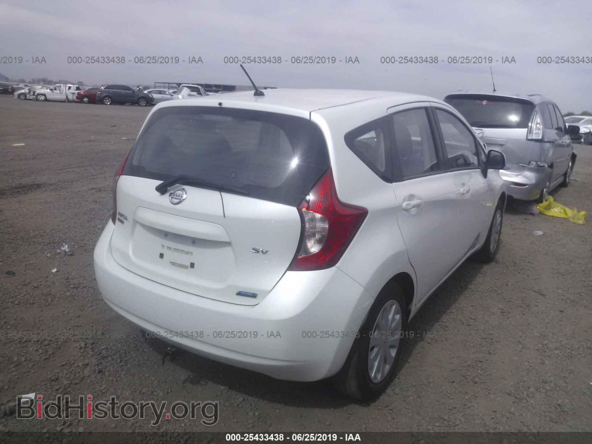 2014 NISSAN VERSA NOTE - VIN: 3N1CE2CP5EL424015 - Фото 4