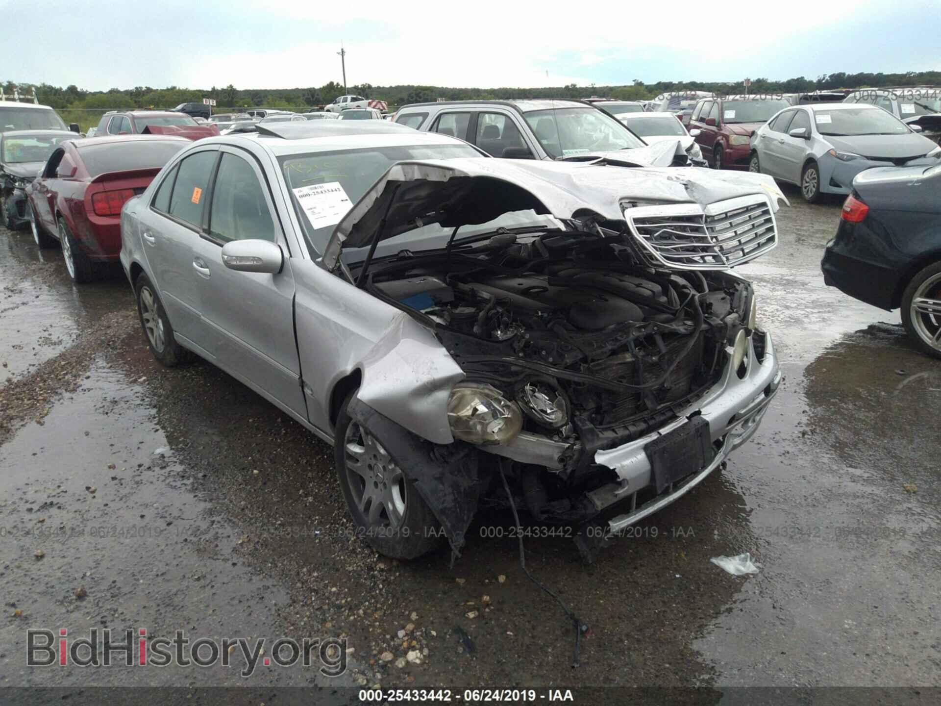 Photo WDBUF26J25A804893 - MERCEDES-BENZ E 2005