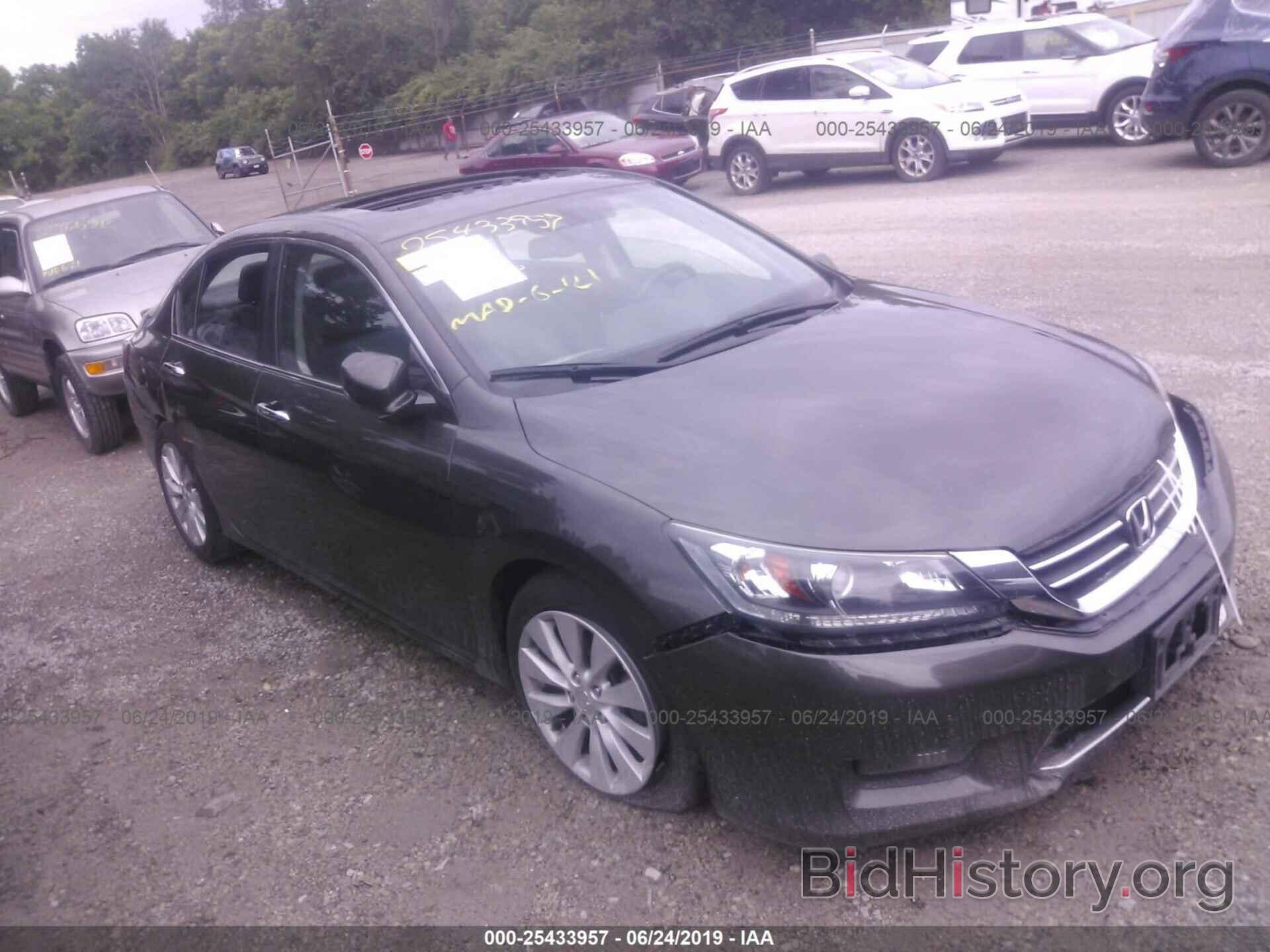 Photo 1HGCR2F83EA144088 - HONDA ACCORD 2014