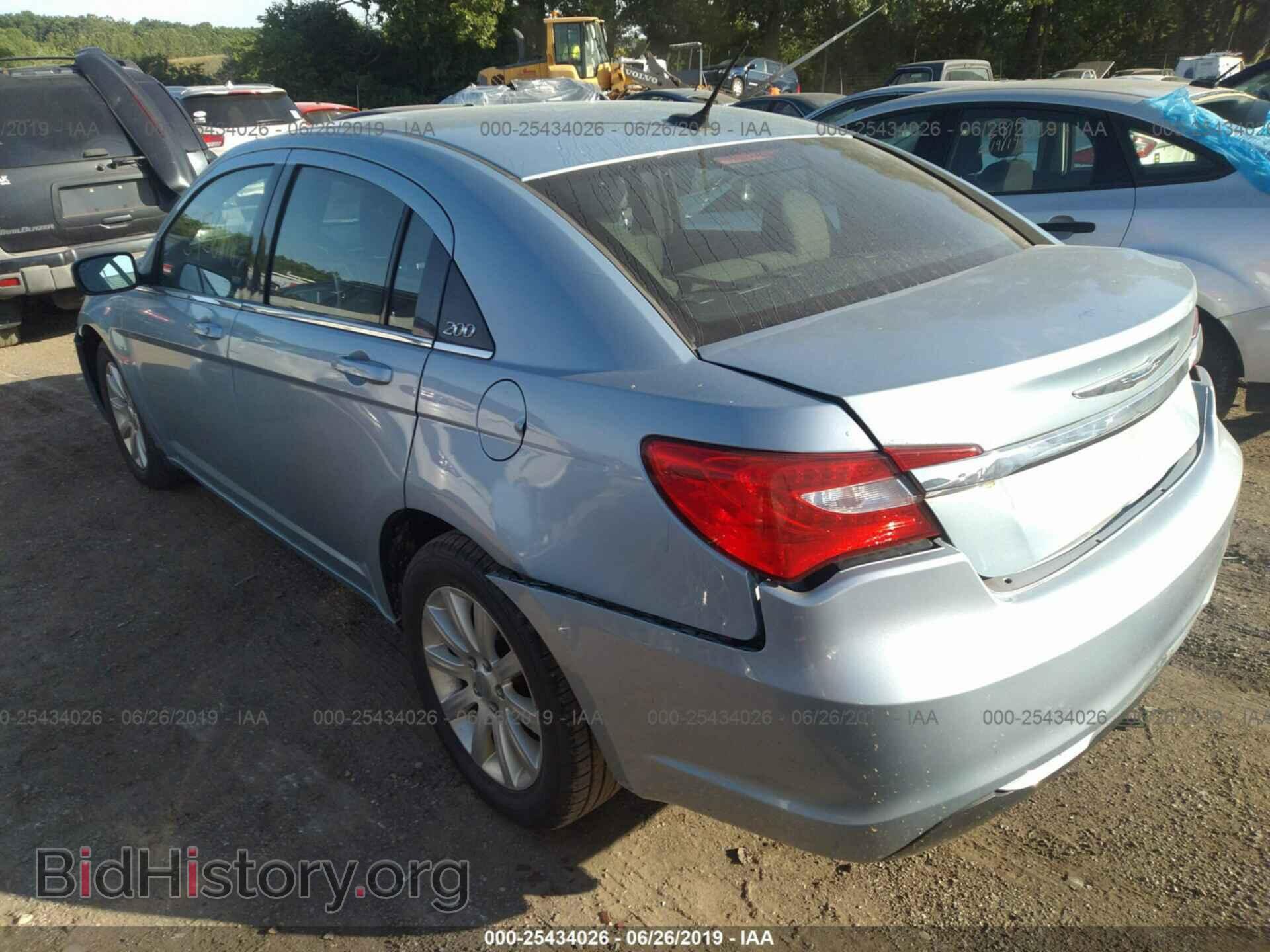 2012 CHRYSLER 200 - VIN: 1C3CCBBG2CN163965 - Фото 3
