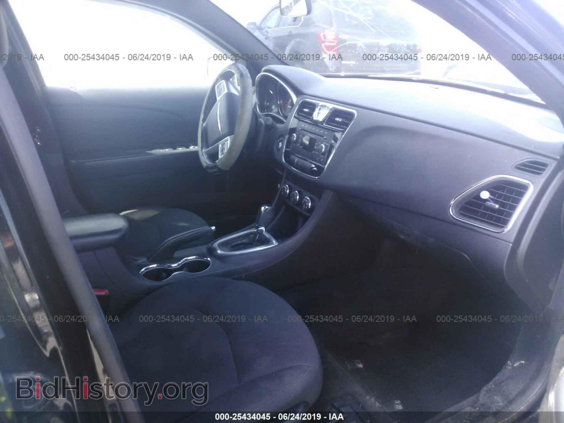 2013 CHRYSLER 200 - VIN: 1C3CCBBB5DN600587 - Photo 5