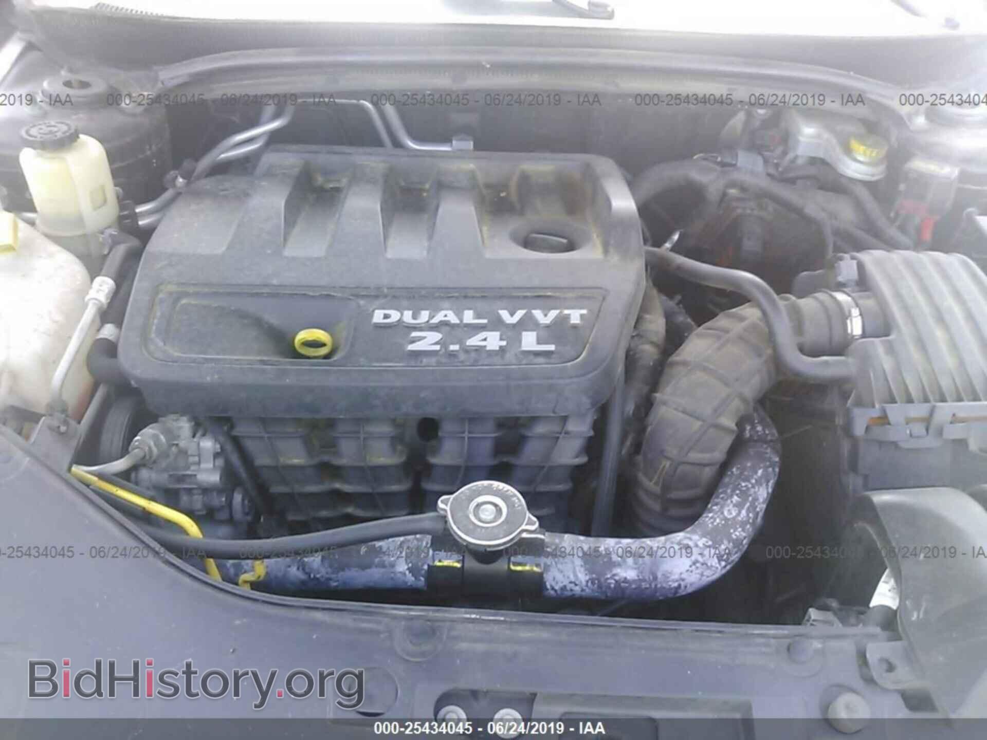 2013 CHRYSLER 200 - VIN: 1C3CCBBB5DN600587 - Photo 10