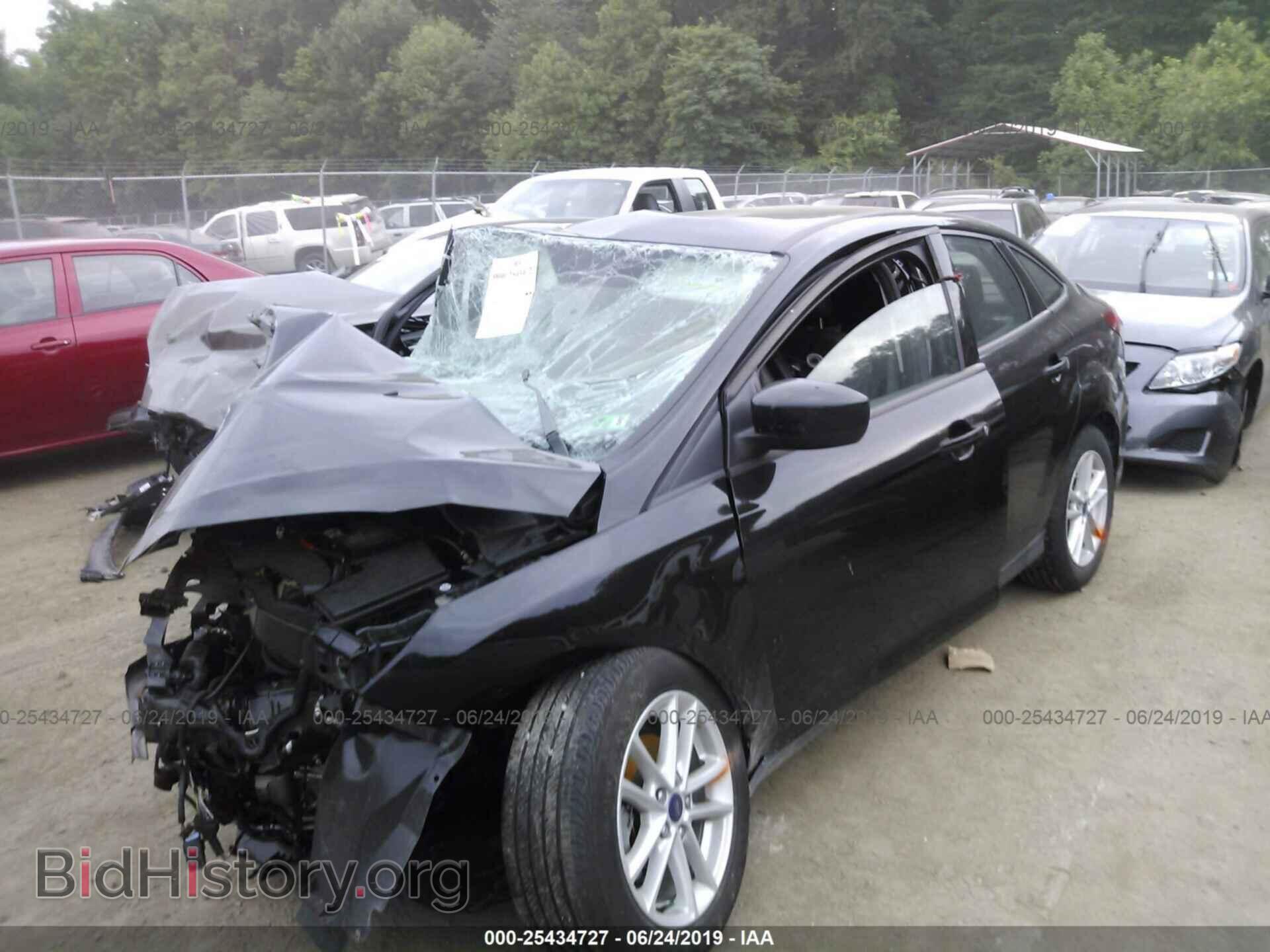 2018 FORD FOCUS - VIN: 1FADP3FEXJL319834 - Фото 2