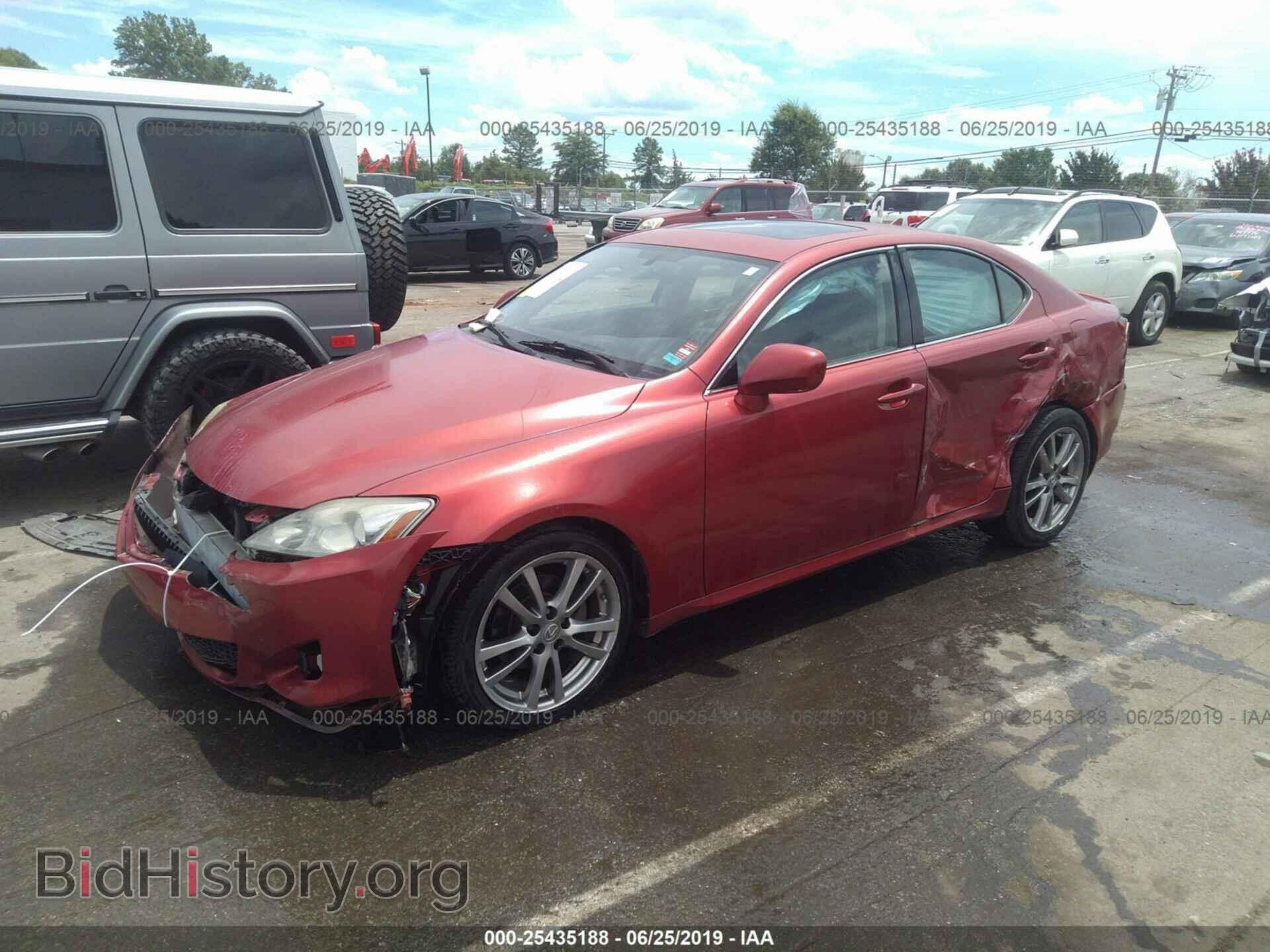 2008 LEXUS IS - VIN: JTHBK262282064501 - Photo 2