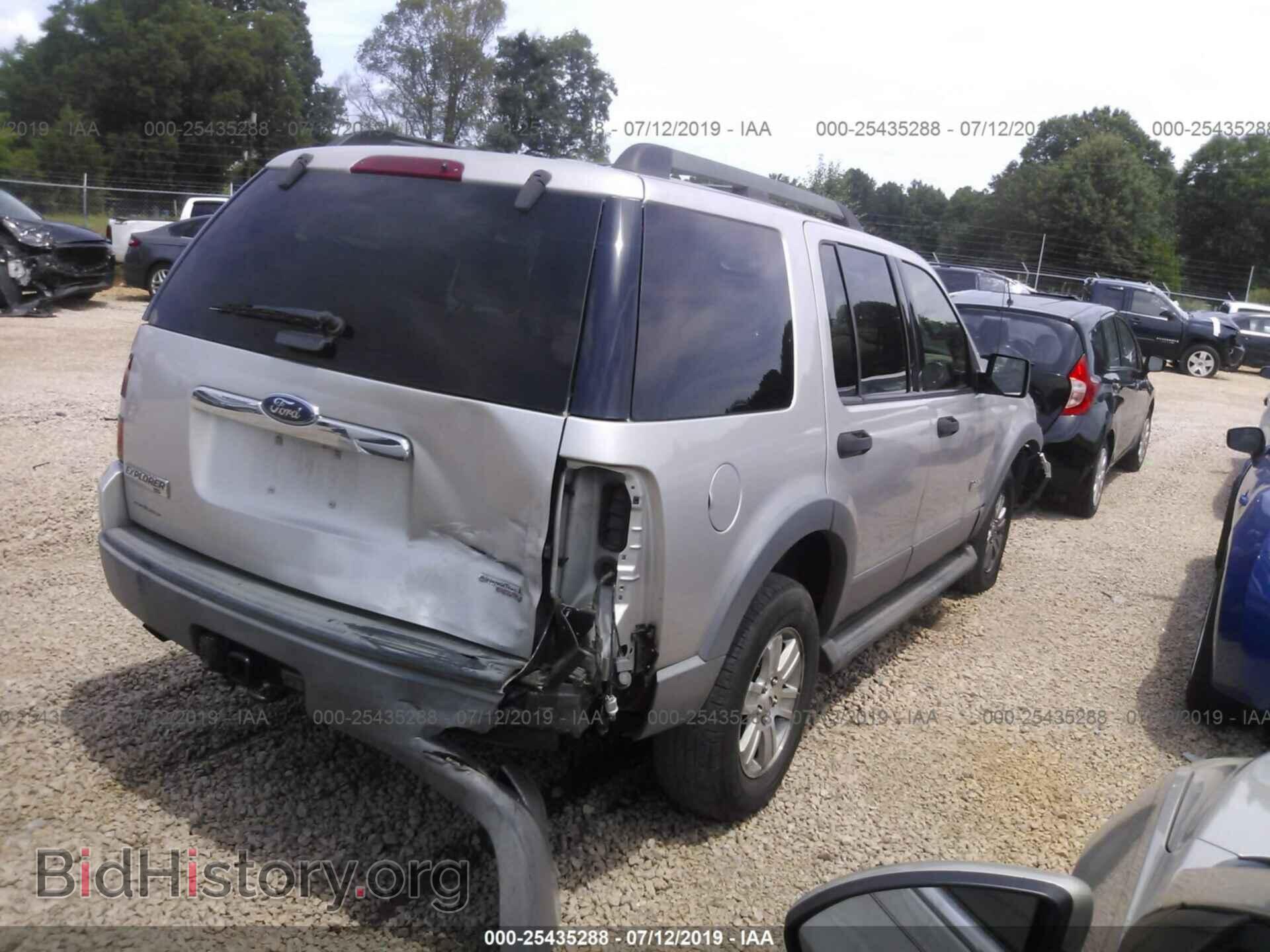 2006 FORD EXPLORER - VIN: 1FMEU63EX6UA67075 - Фото 4