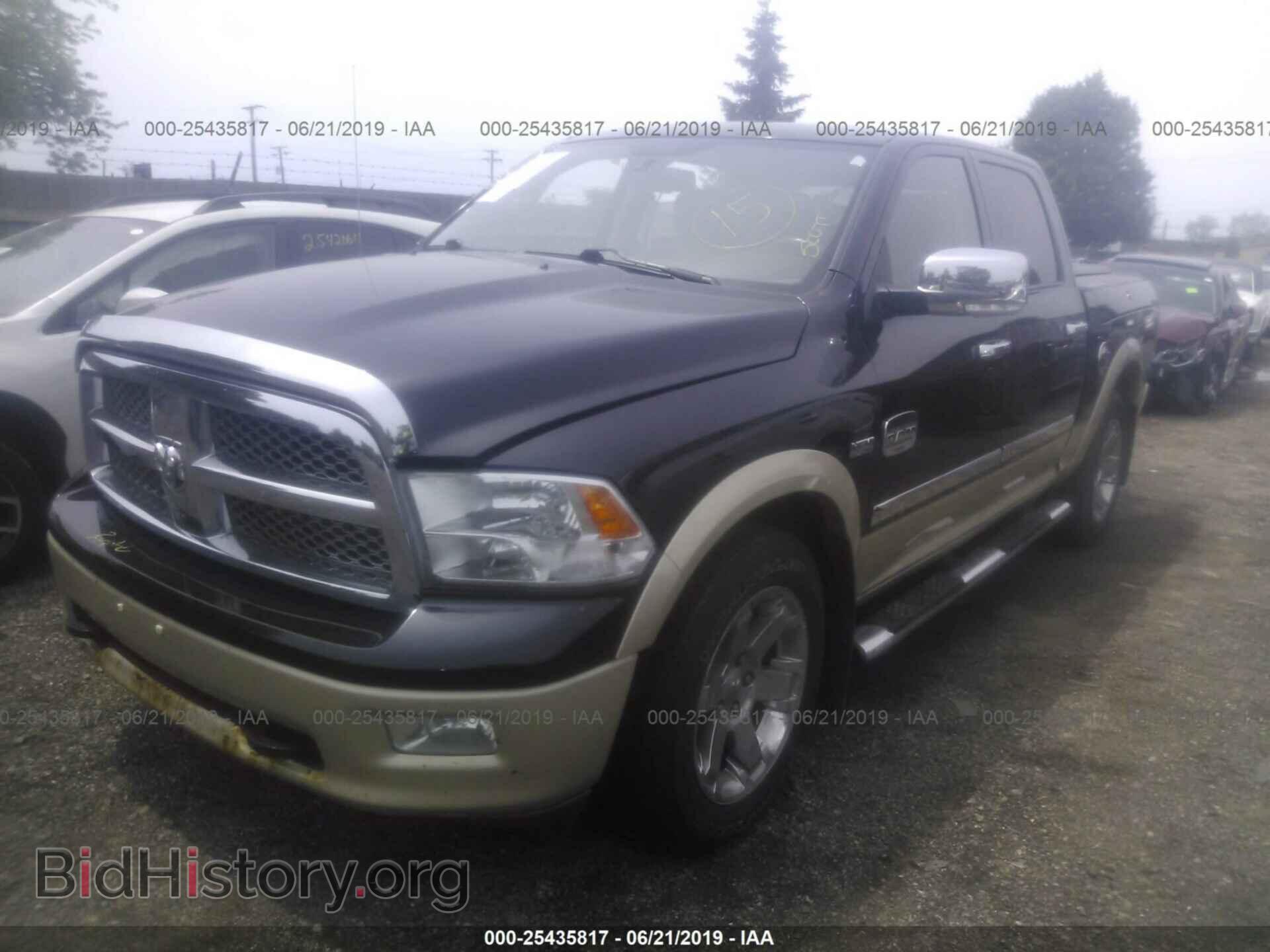 2011 DODGE RAM 1500 - VIN: 1D7RV1CTXBS647281 - Фото 2