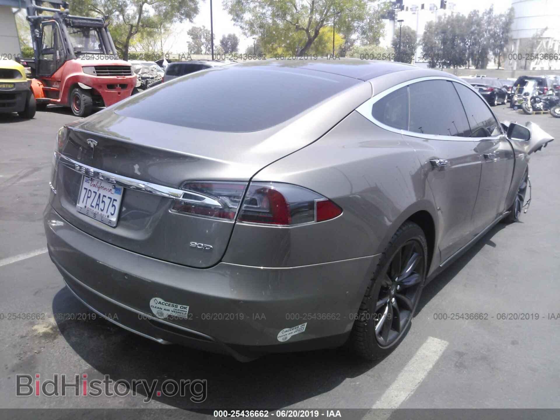 2015 TESLA MODEL S - VIN: 5YJSA1E21FF117263 - Photo 4
