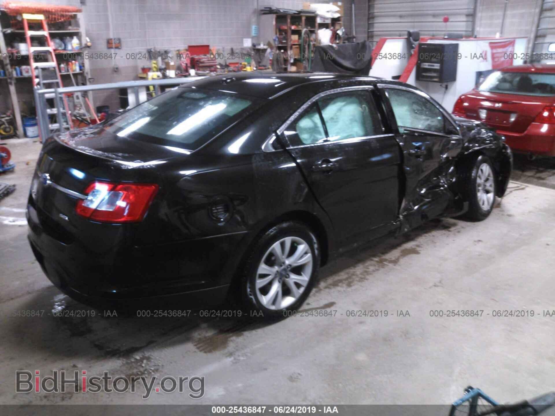 2011 FORD TAURUS - VIN: 1FAHP2EW3BG157027 - Фото 4