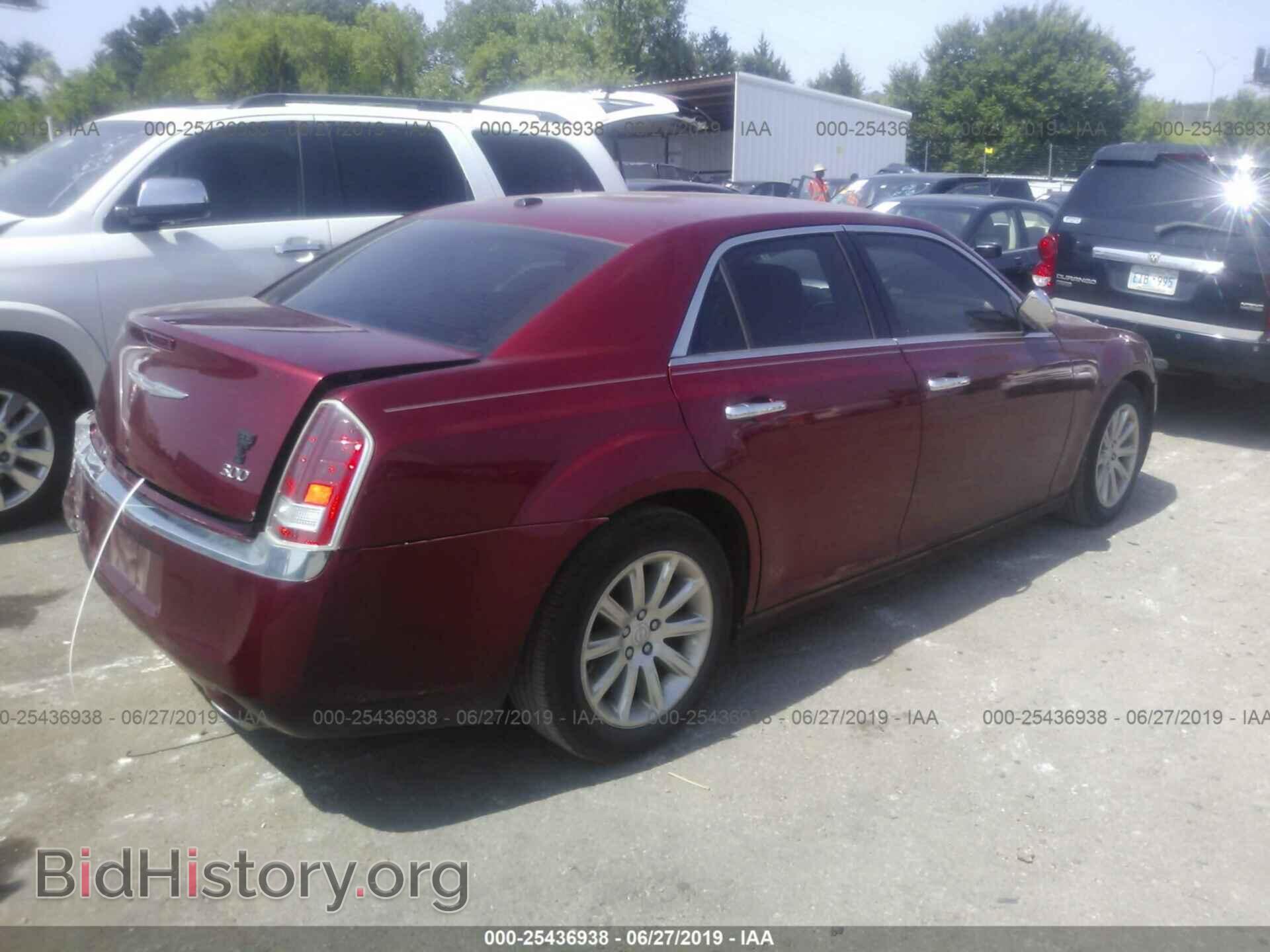 2012 CHRYSLER 300 - VIN: 2C3CCACG1CH222831 - Фото 4