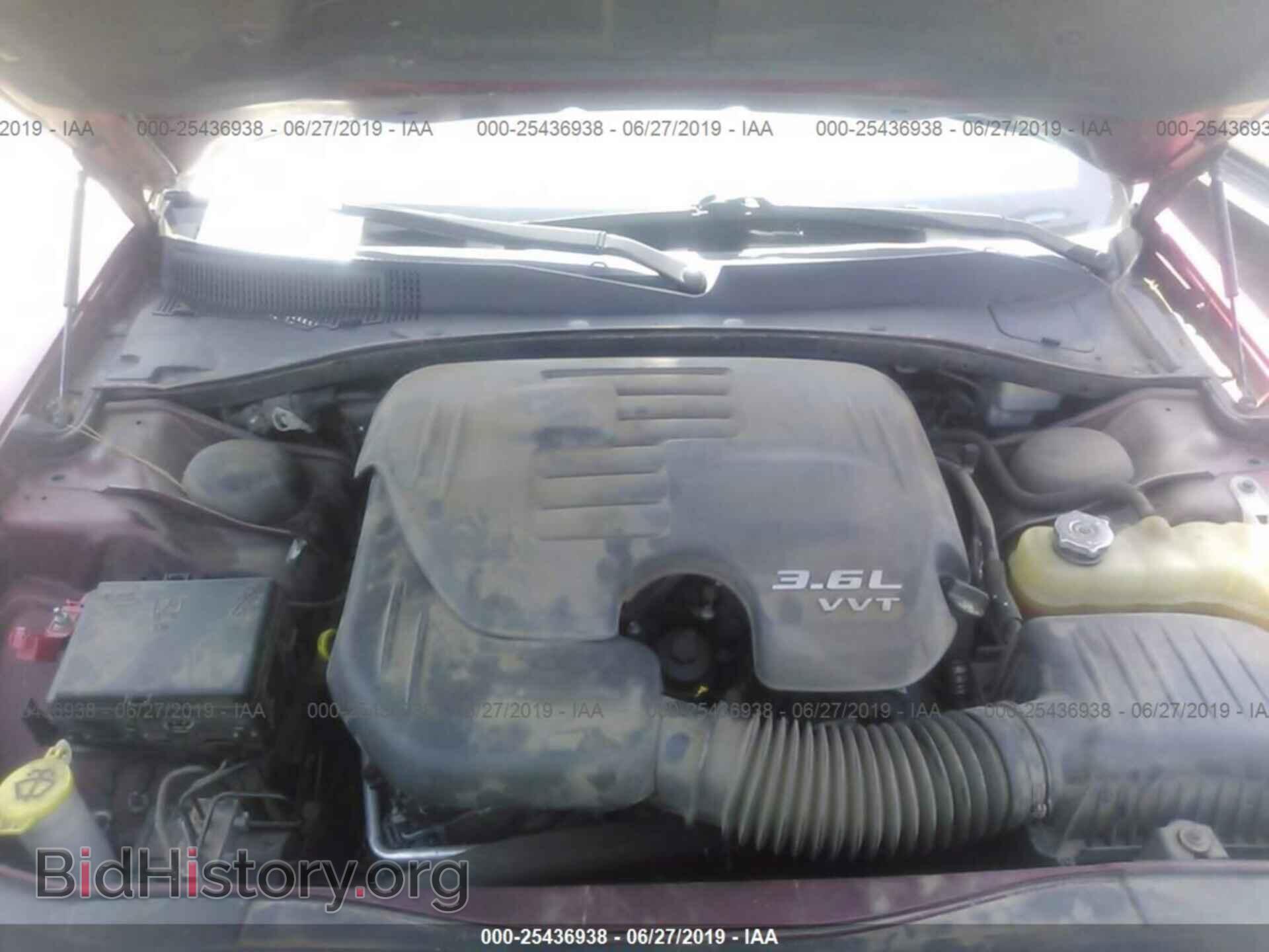 2012 CHRYSLER 300 - VIN: 2C3CCACG1CH222831 - Фото 10