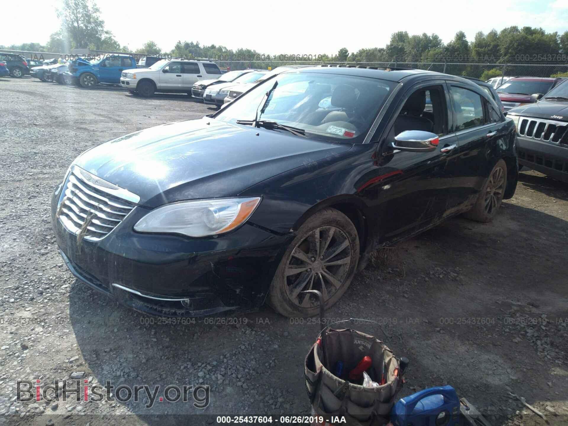2013 CHRYSLER 200 - VIN: 1C3CCBCG3DN505729 - Photo 2