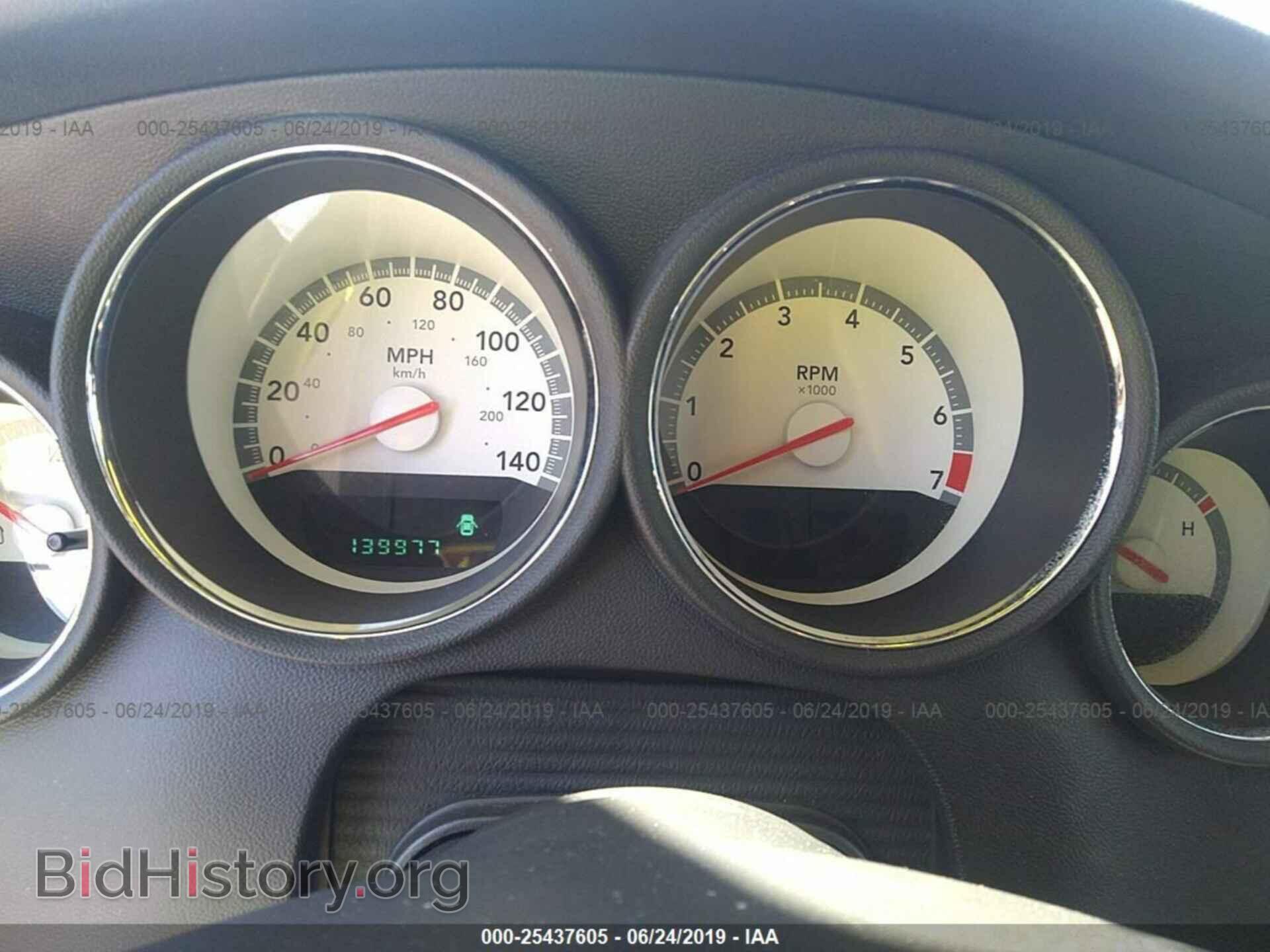 2010 DODGE CHARGER - VIN: 2B3CA9CV2AH304760 - Фото 7