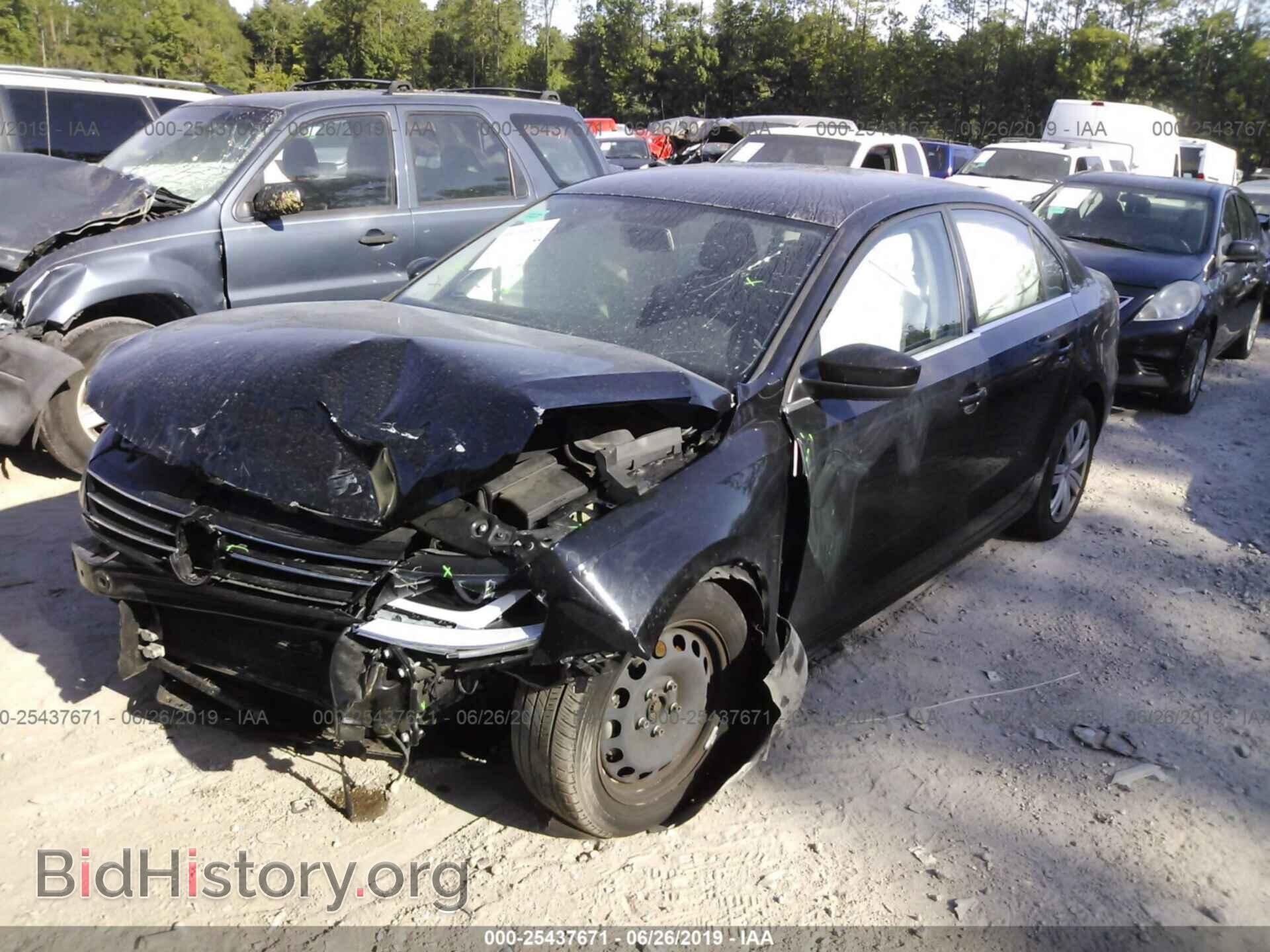 2017 VOLKSWAGEN JETTA - VIN: 3VW2B7AJ0HM265445 - Фото 2