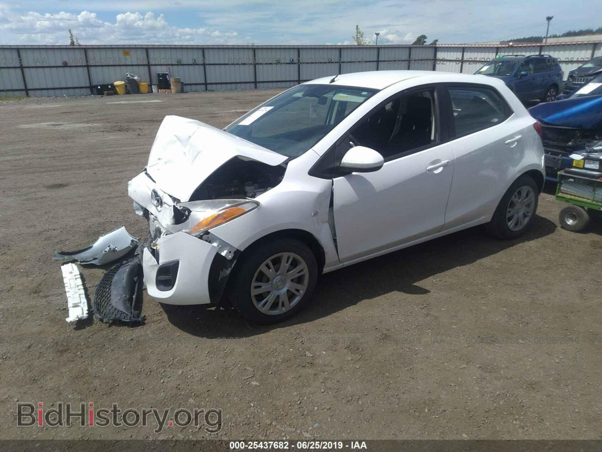 2012 MAZDA MAZDA2 - VIN: JM1DE1KY6C0137671 - Фото 2