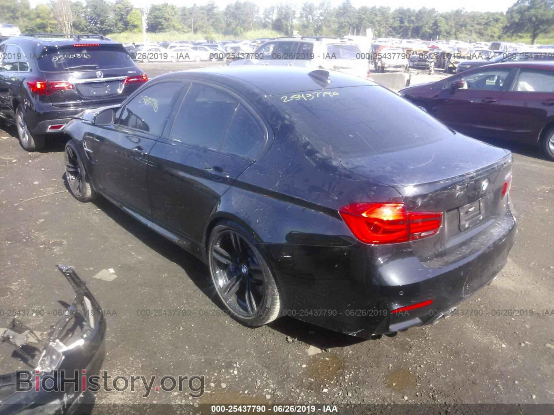 2018 BMW M3 - VIN: WBS8M9C57J5L00666 - Photo 3