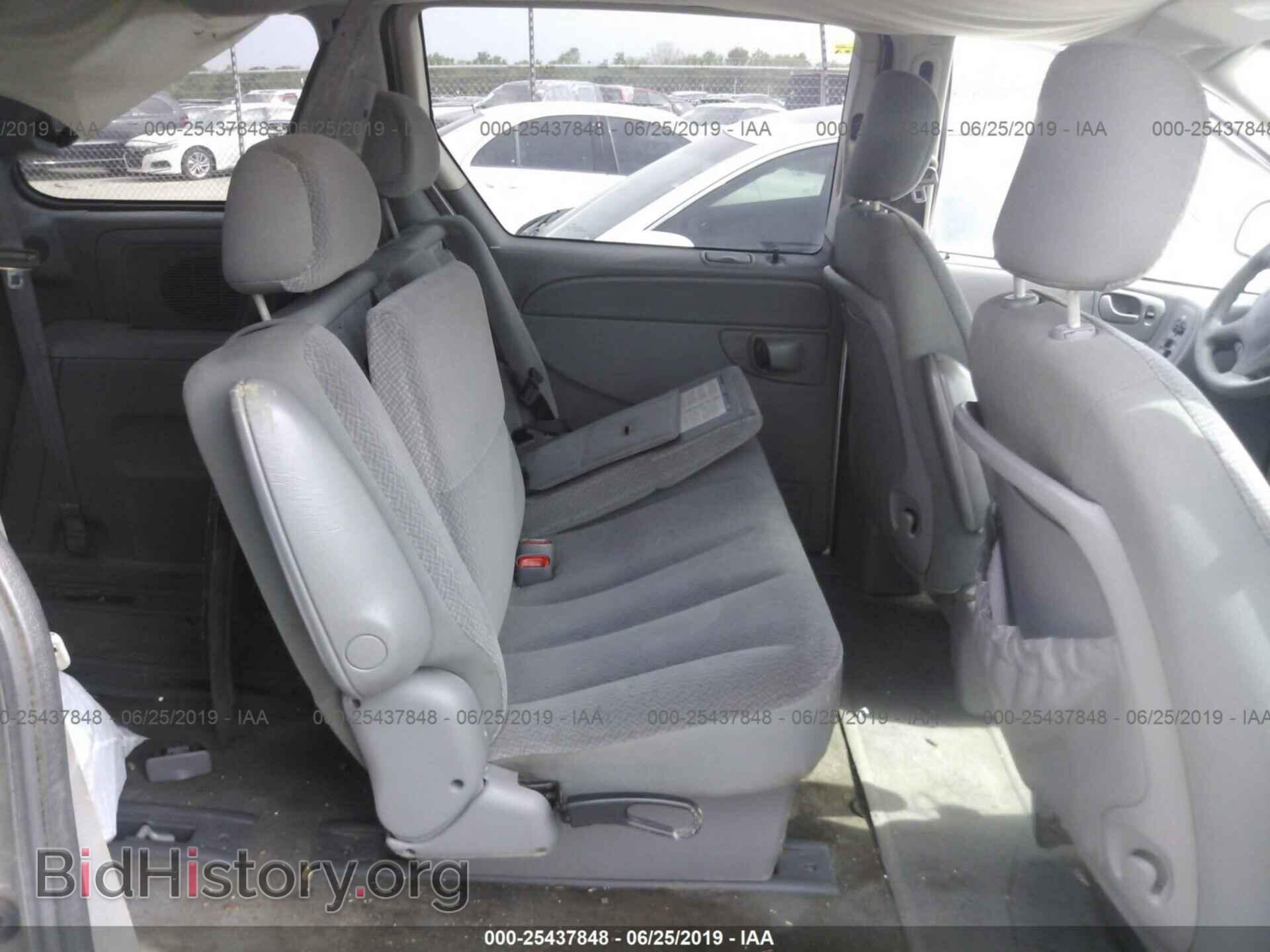 2005 DODGE CARAVAN - VIN: 1D8GP45RX5B340150 - Фото 8