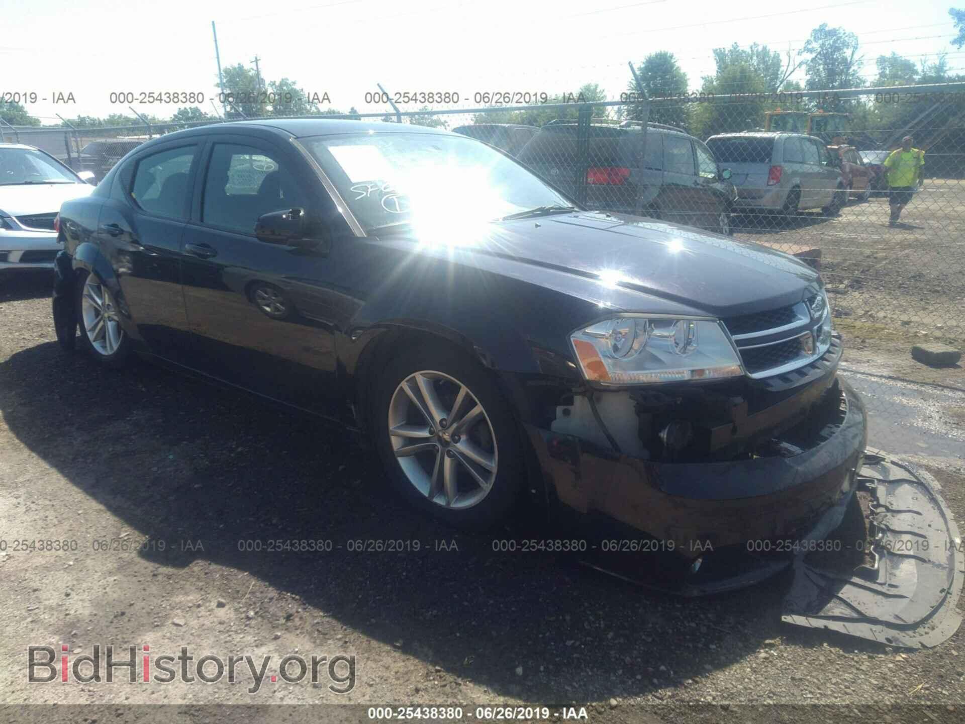 Фотография 1B3BD1FG8BN534586 - DODGE AVENGER 2011