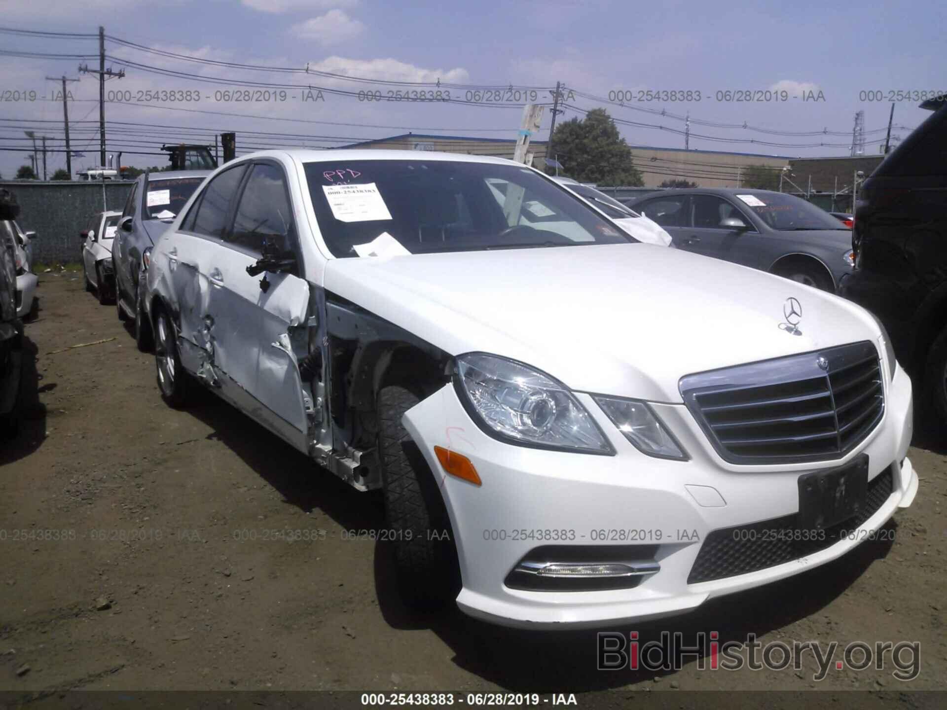 Photo WDDHF8JB0DA759544 - MERCEDES-BENZ E 2013