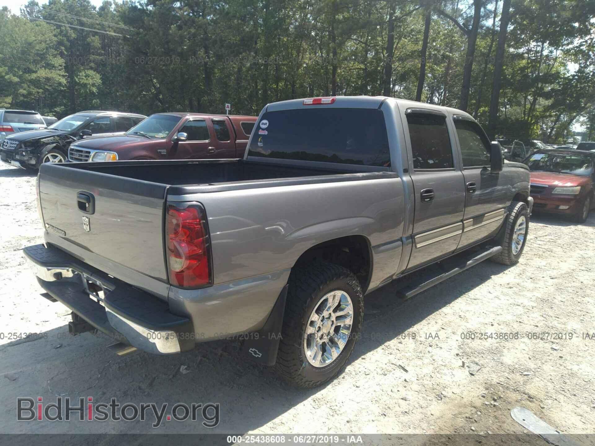2006 CHEVROLET SILVERADO - VIN: 2GCEC13T261135664 - Фото 4