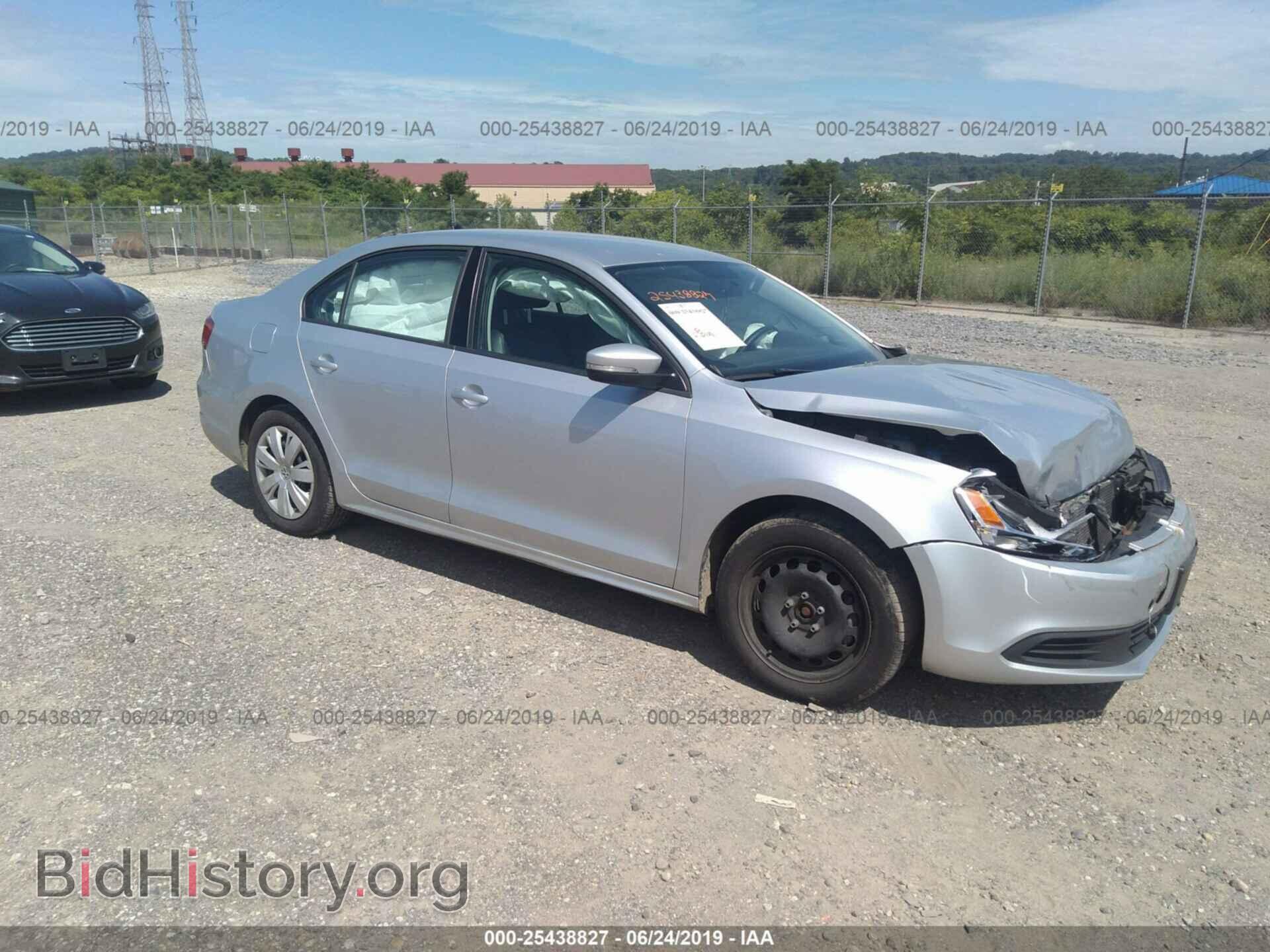 Фотография 3VWD17AJ9EM302290 - VOLKSWAGEN JETTA 2014