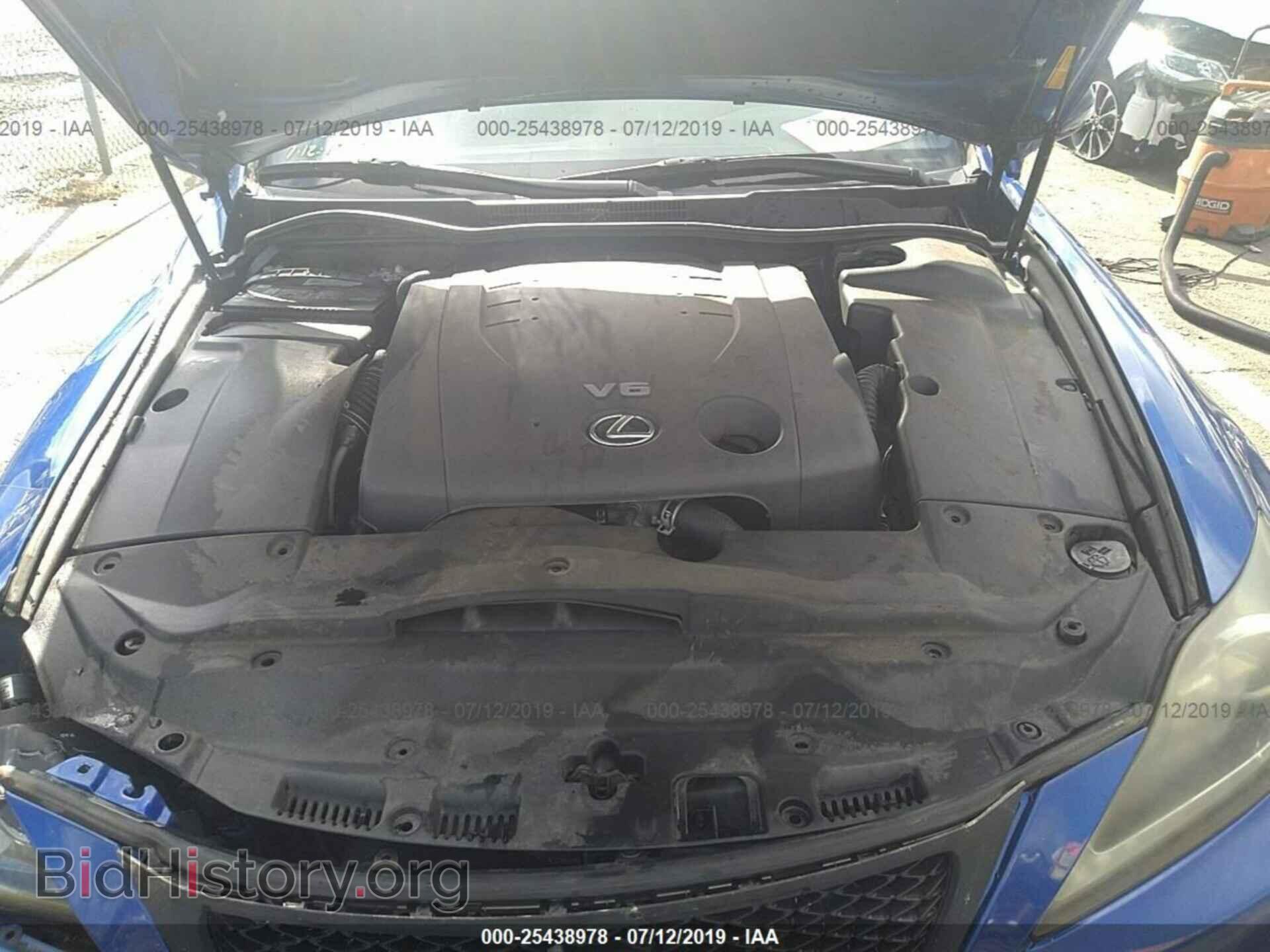 2011 LEXUS IS - VIN: JTHBF5C29B5137766 - Фото 10