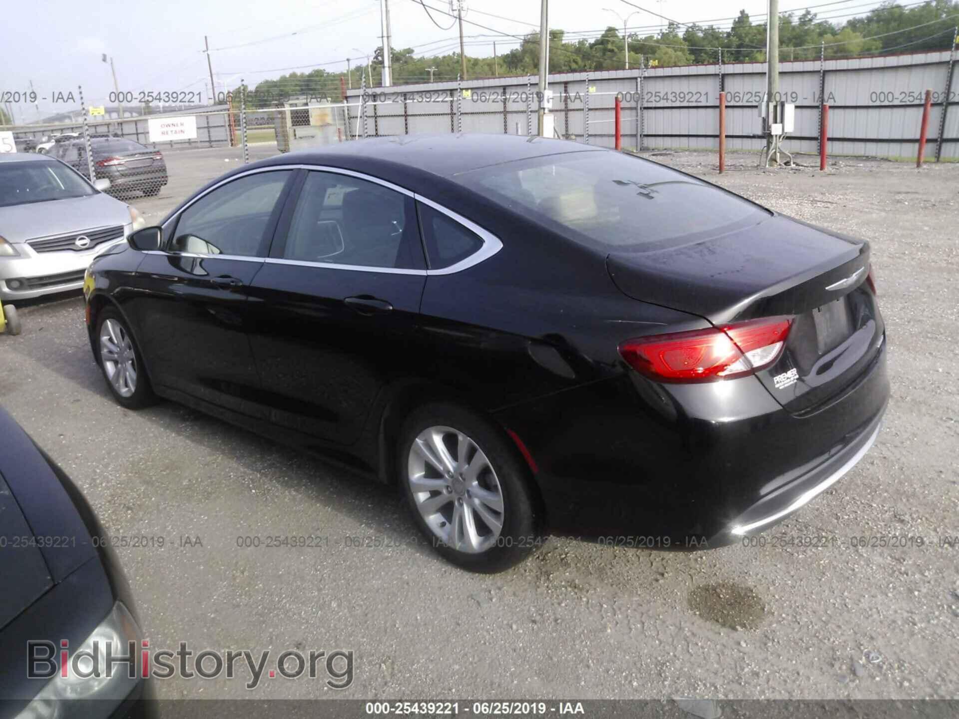 2016 CHRYSLER 200 - VIN: 1C3CCCAB4GN168165 - Фото 3