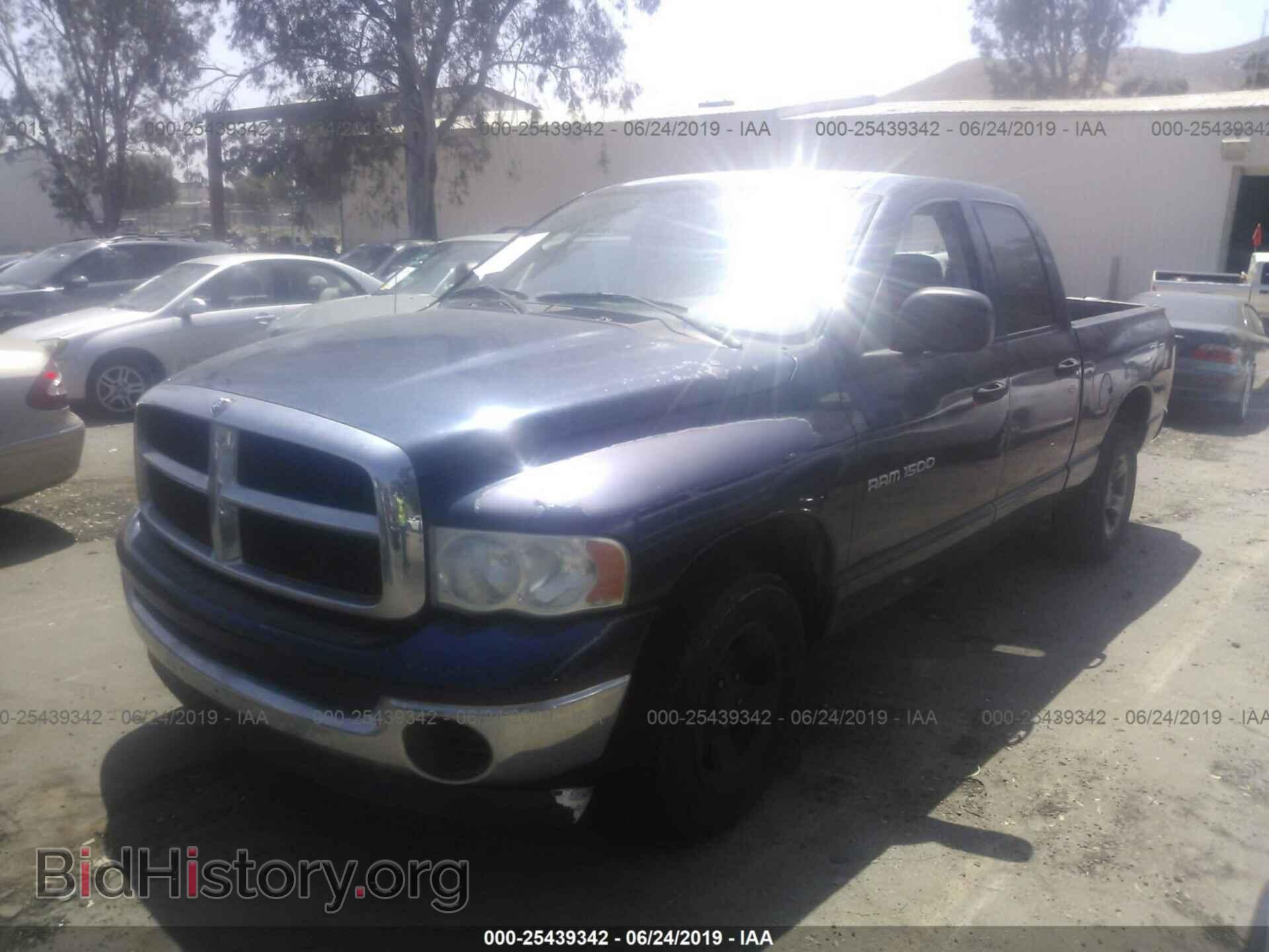2005 Dodge RAM 1500 - VIN: 1D7HA18N25J615601 - Фото 2