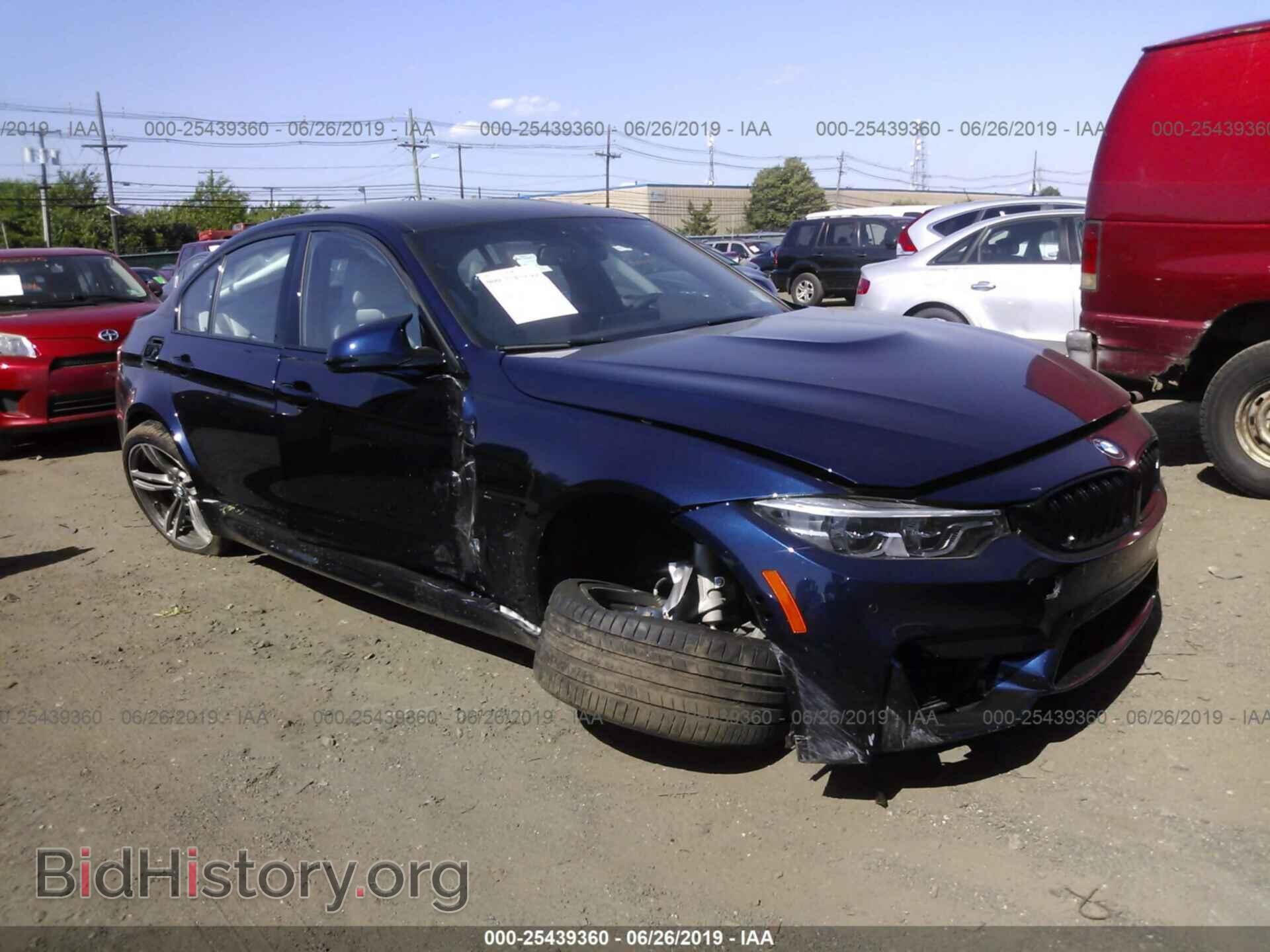 Photo WBS8M9C53J5J79215 - BMW M3 2018