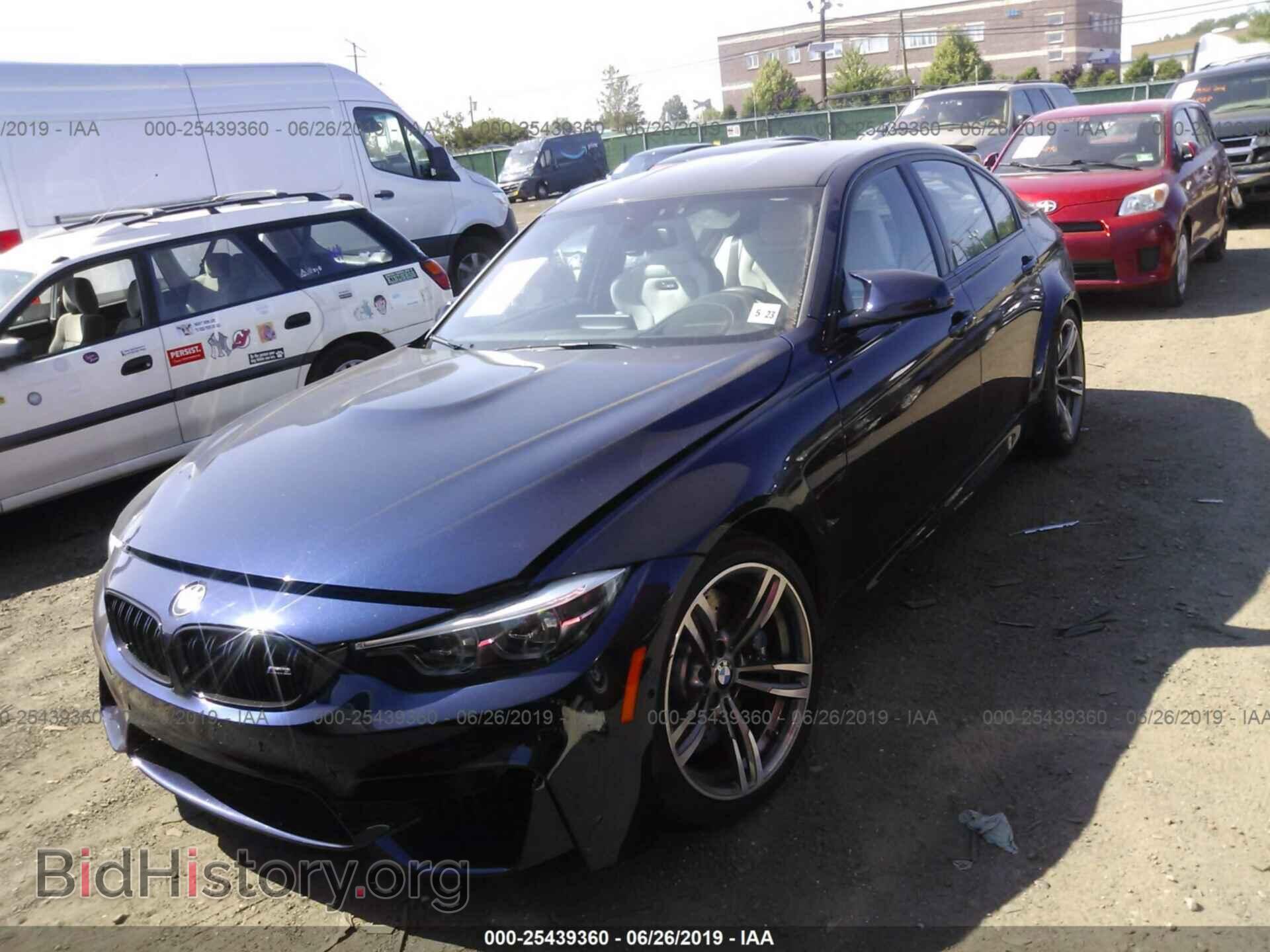 2018 BMW M3 - VIN: WBS8M9C53J5J79215 - Photo 2