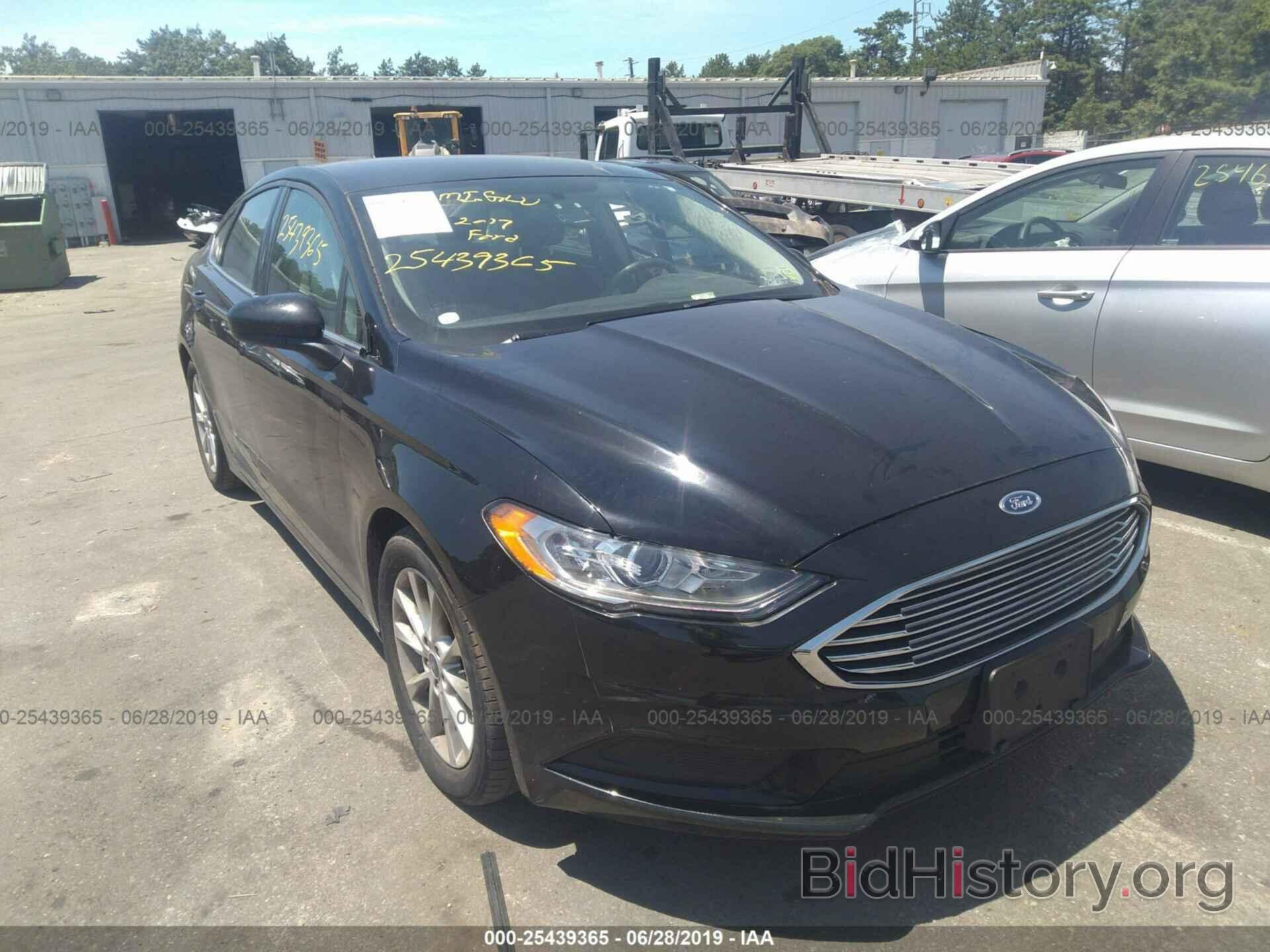 Photo 3FA6P0HD9HR174048 - FORD FUSION 2017