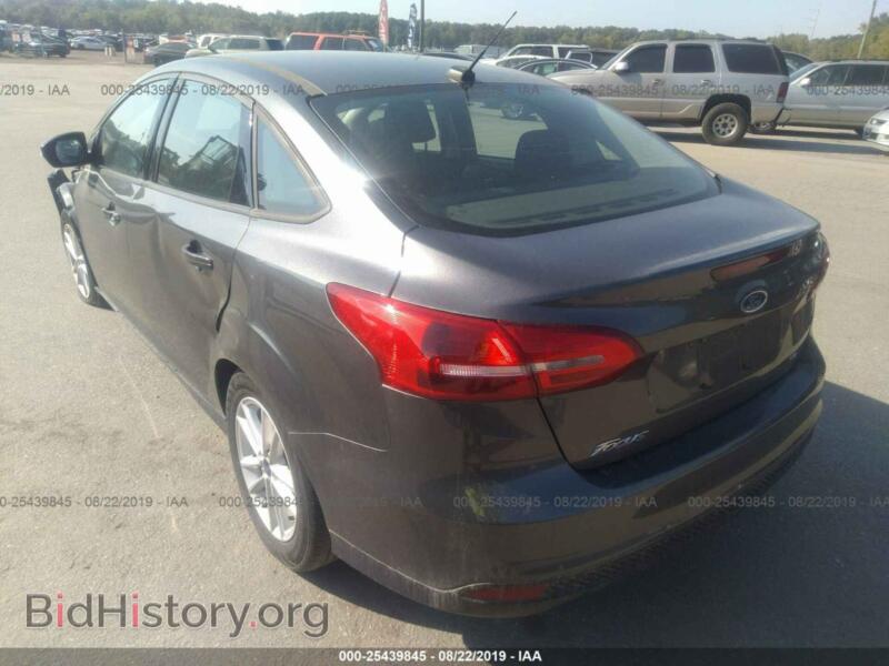 2016 Ford FOCUS (VIN 1FADP3F22GL368184) — фото 3 из 10