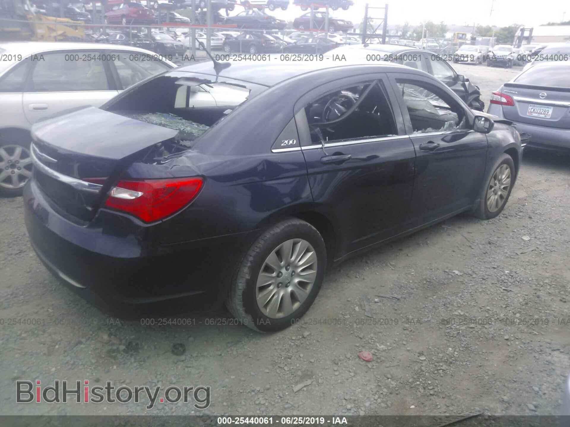 2012 CHRYSLER 200 - VIN: 1C3CCBAB4CN166954 - Фото 4