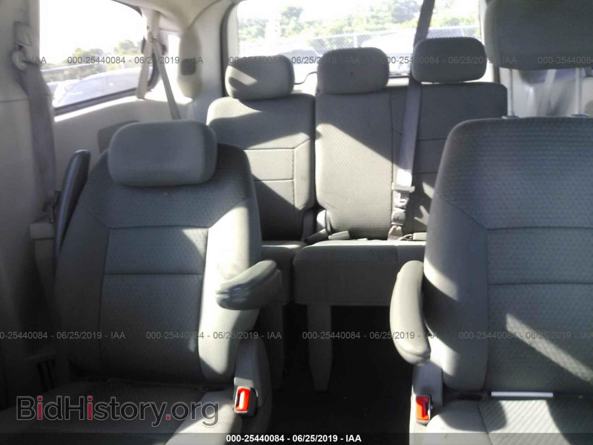 2010 DODGE GRAND CARAVAN - VIN: 2D4RN5D10AR367256 - Фото 8